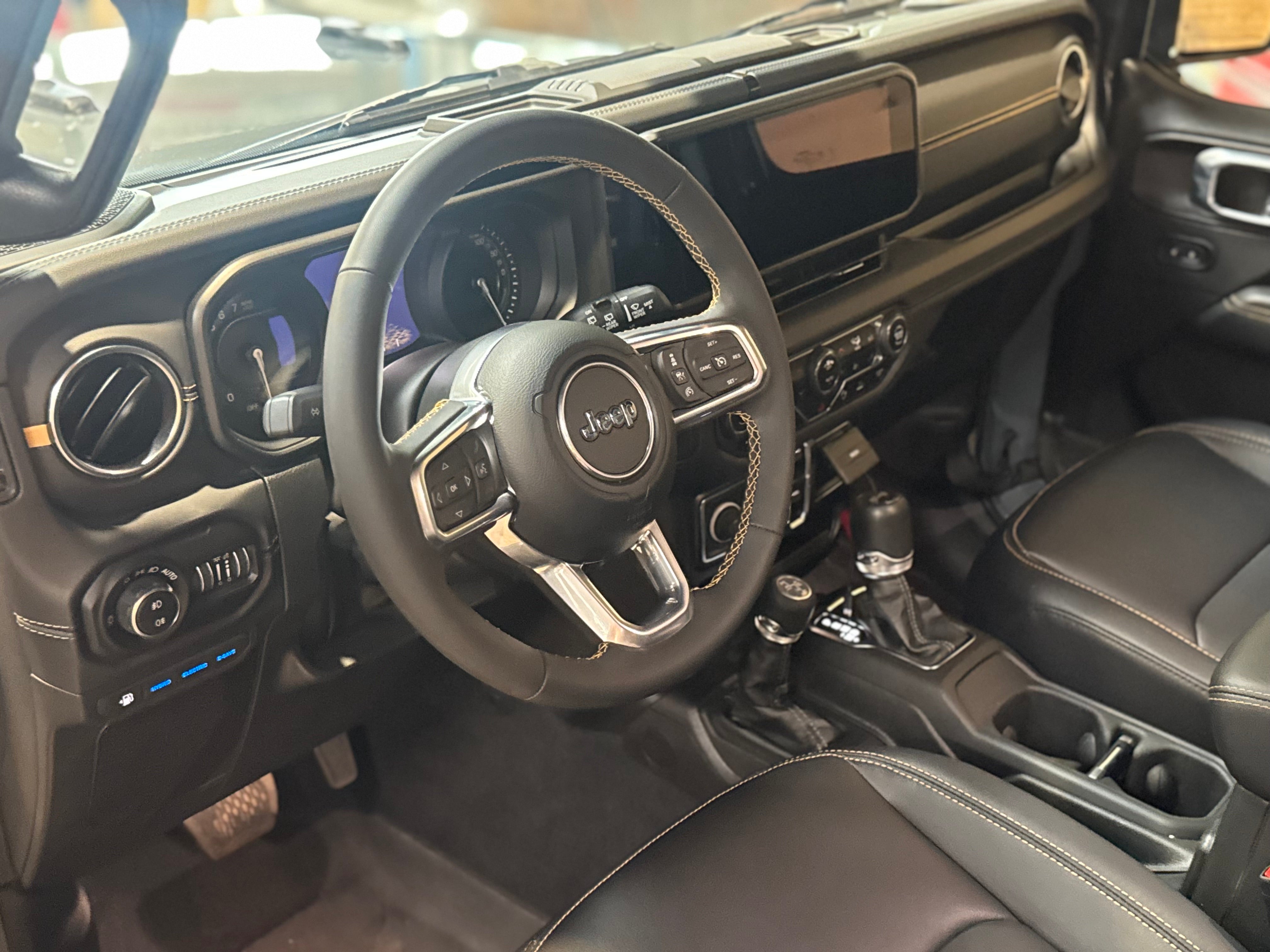 Jeep Wrangler 4xe Sahara