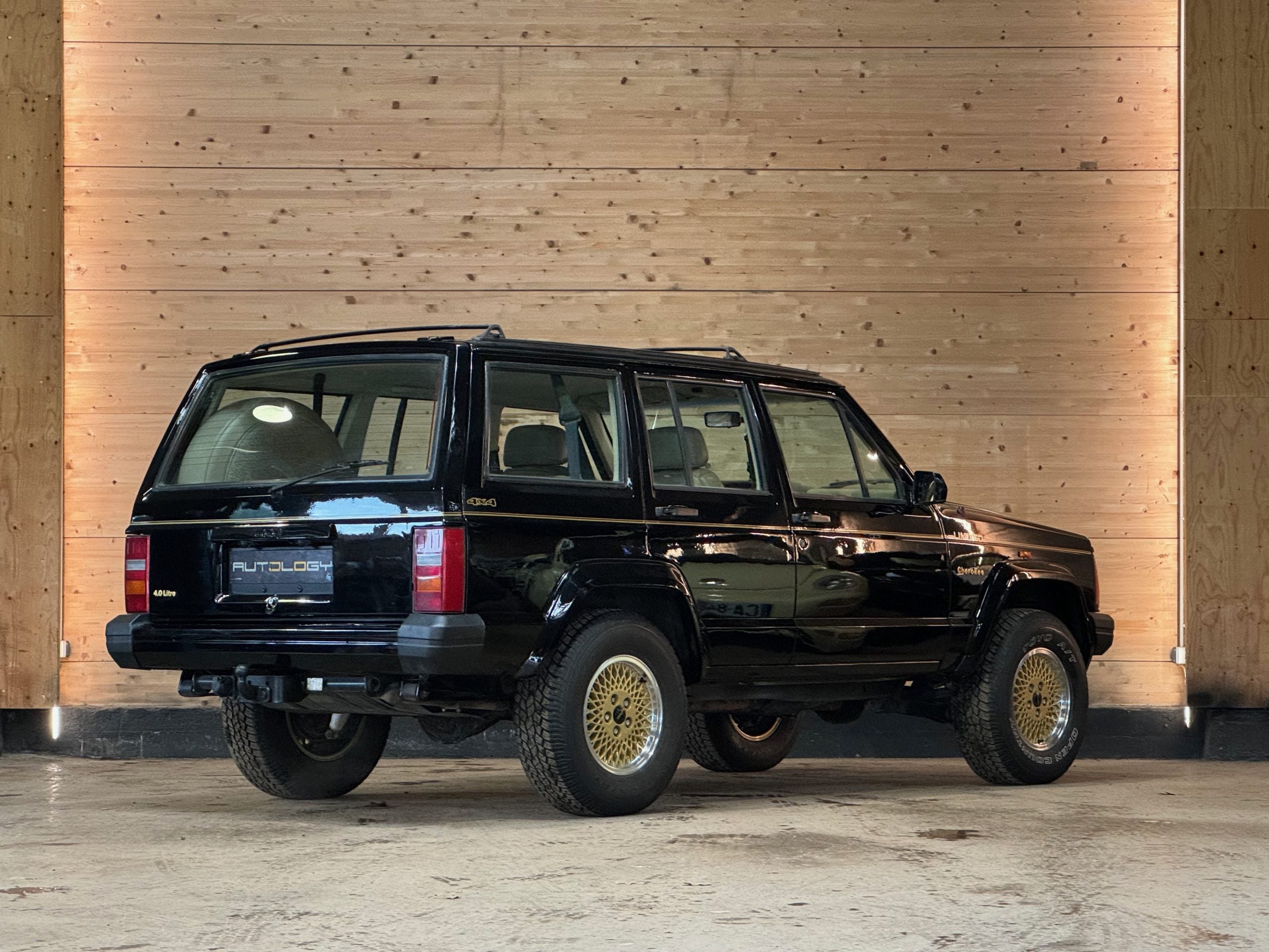 Jeep Cherokee 4.0 Limited BVA