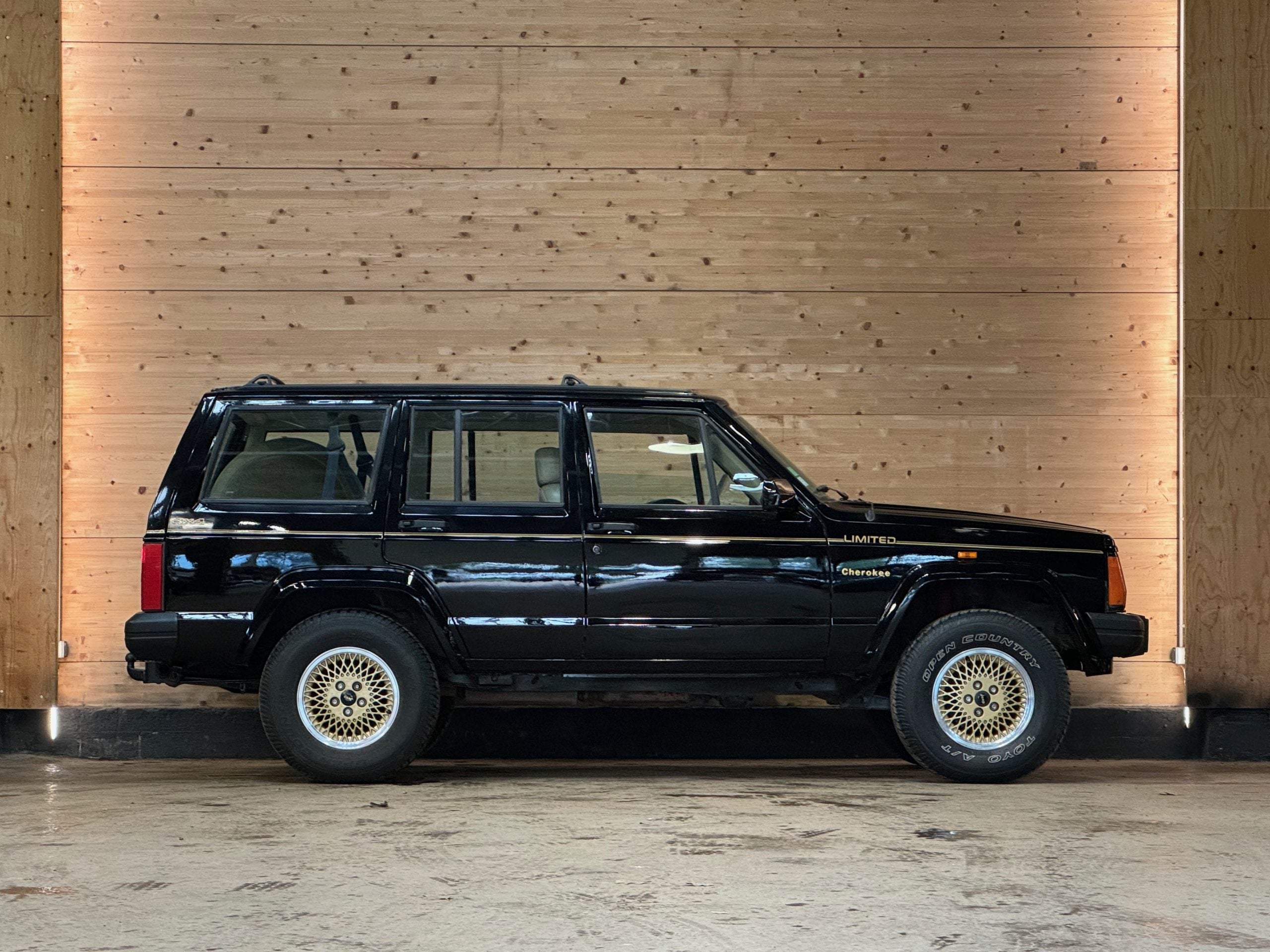 Jeep Cherokee 4.0 Limited BVA