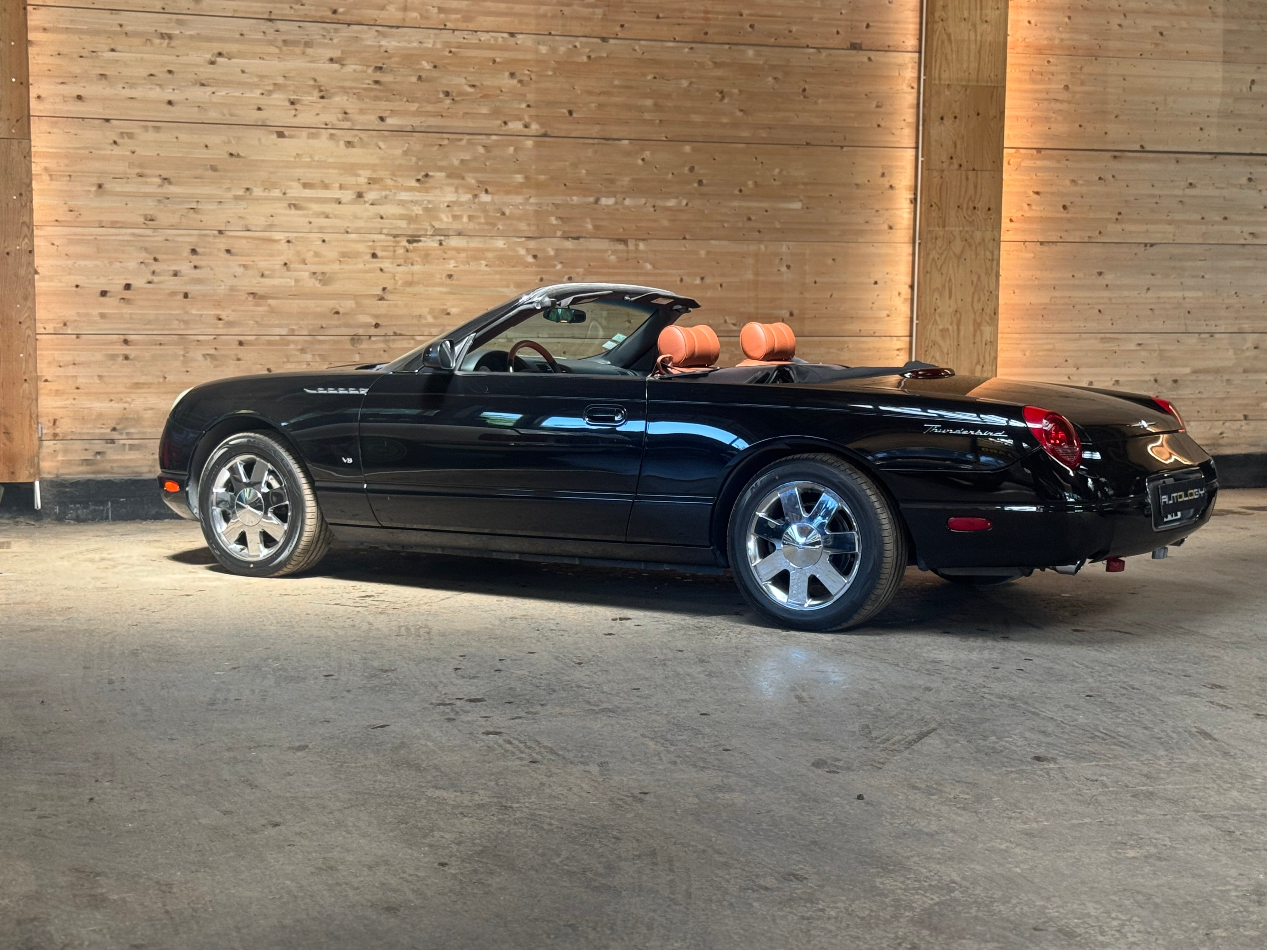 Ford Thunderbird