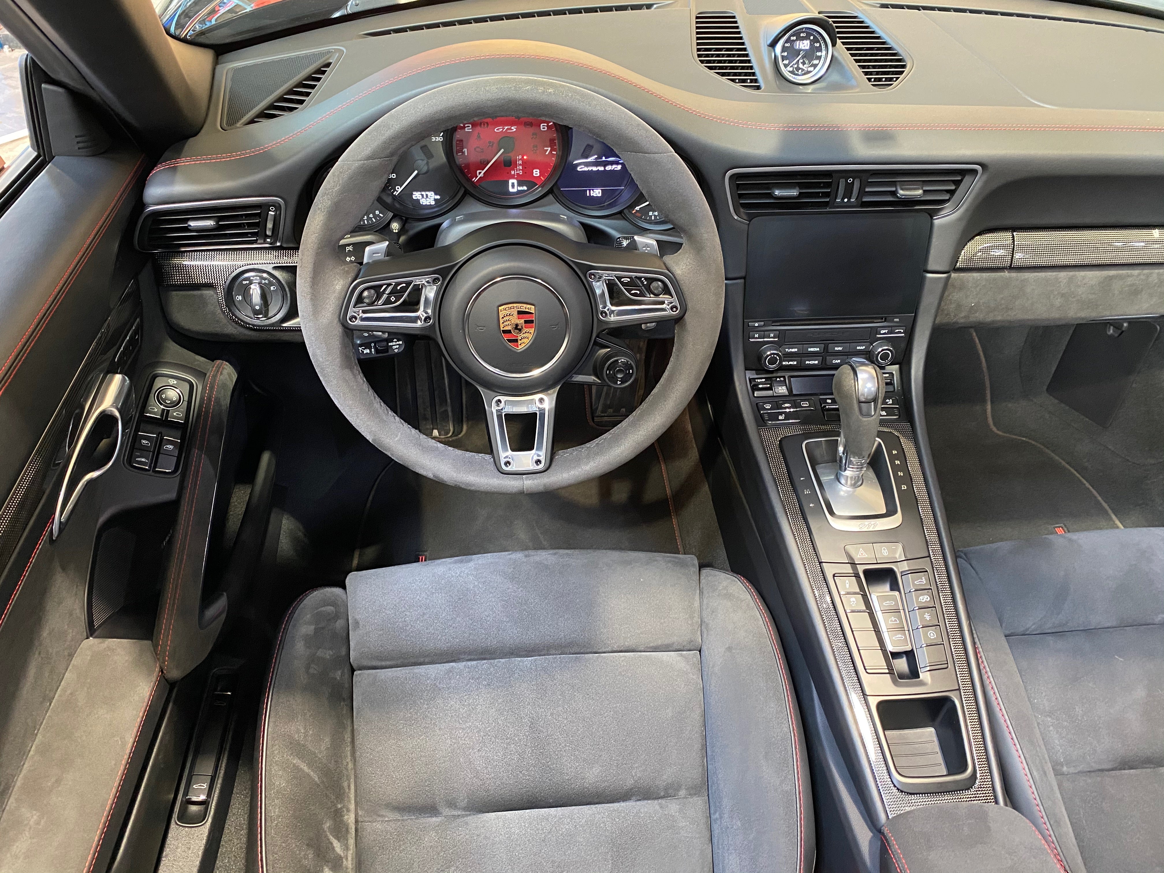 Porsche 991.2 Carrera GTS Cabriolet