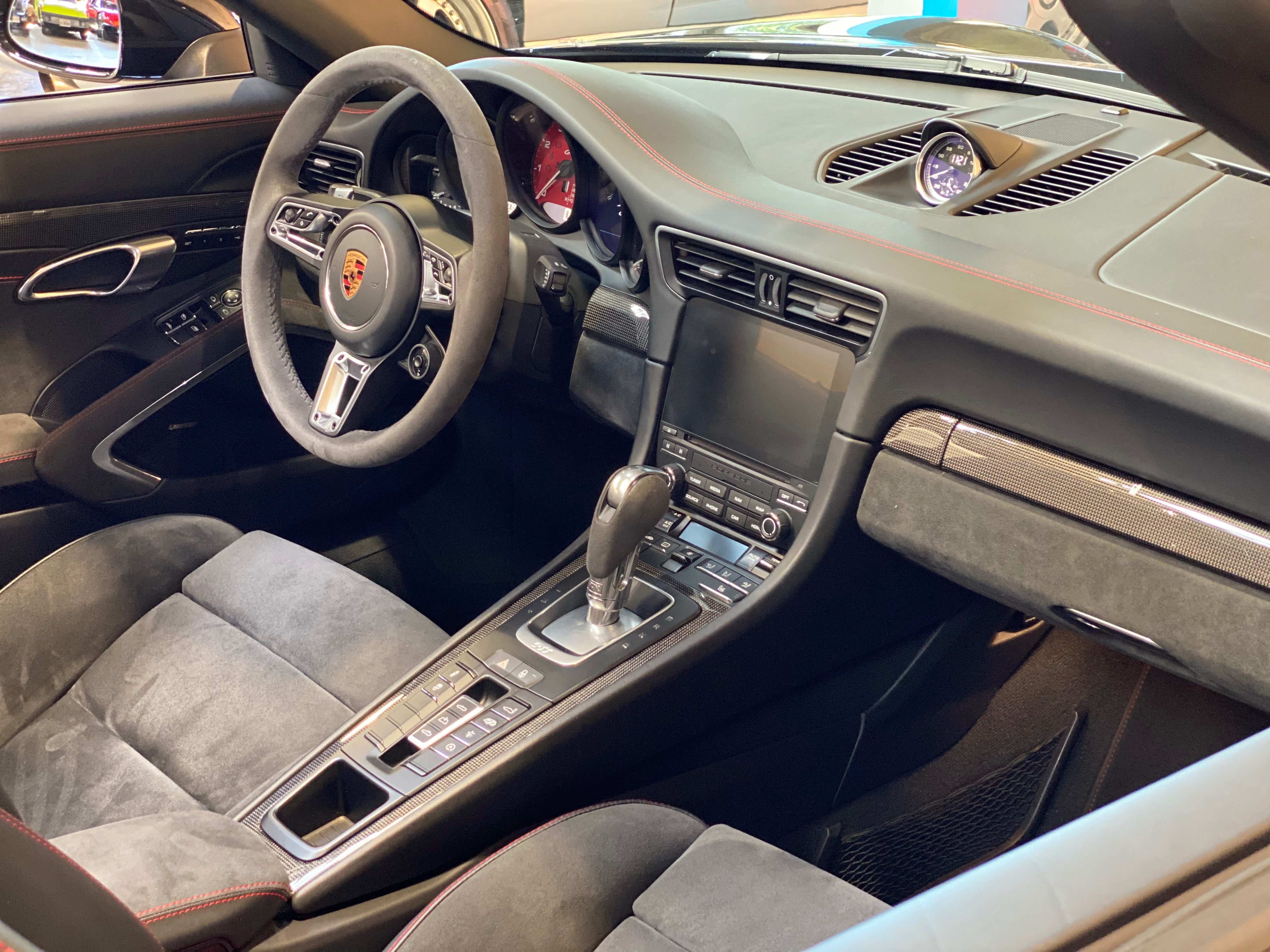 Porsche 991.2 Carrera GTS Cabriolet