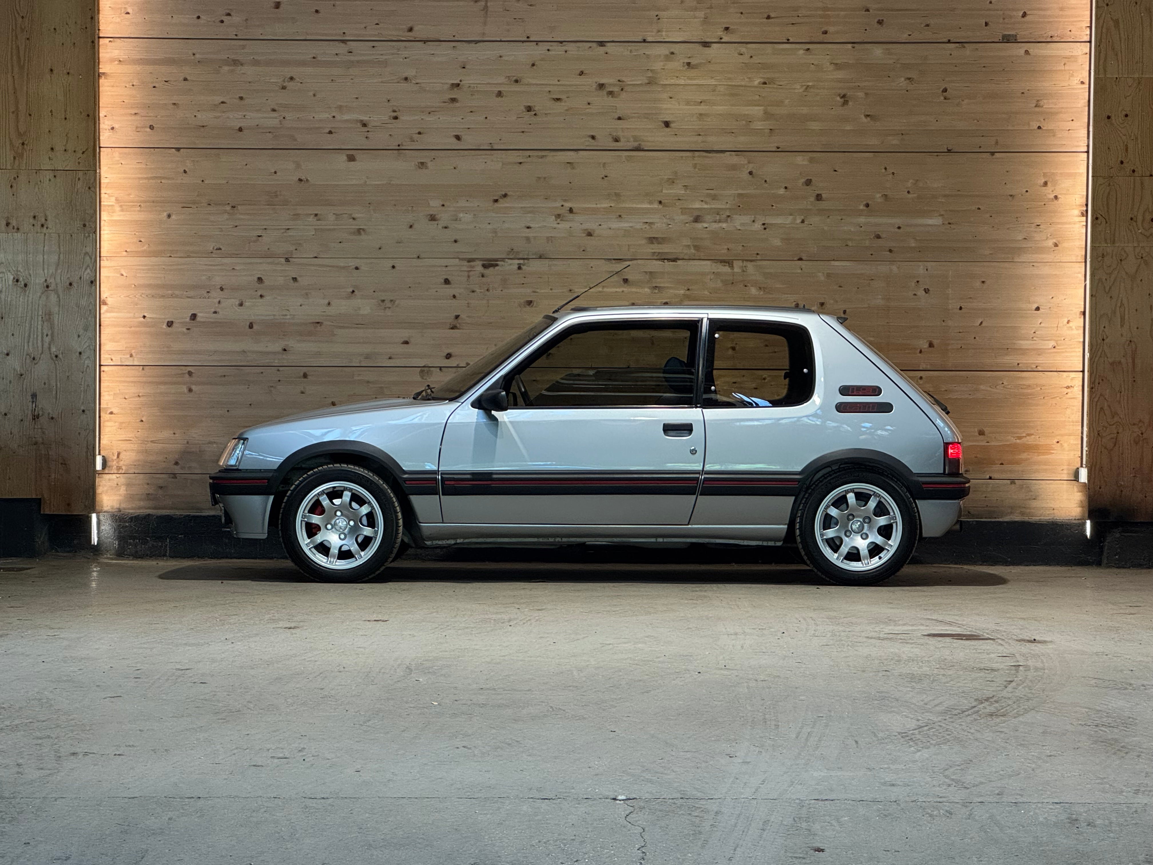 Peugeot 205 GTi 1.9