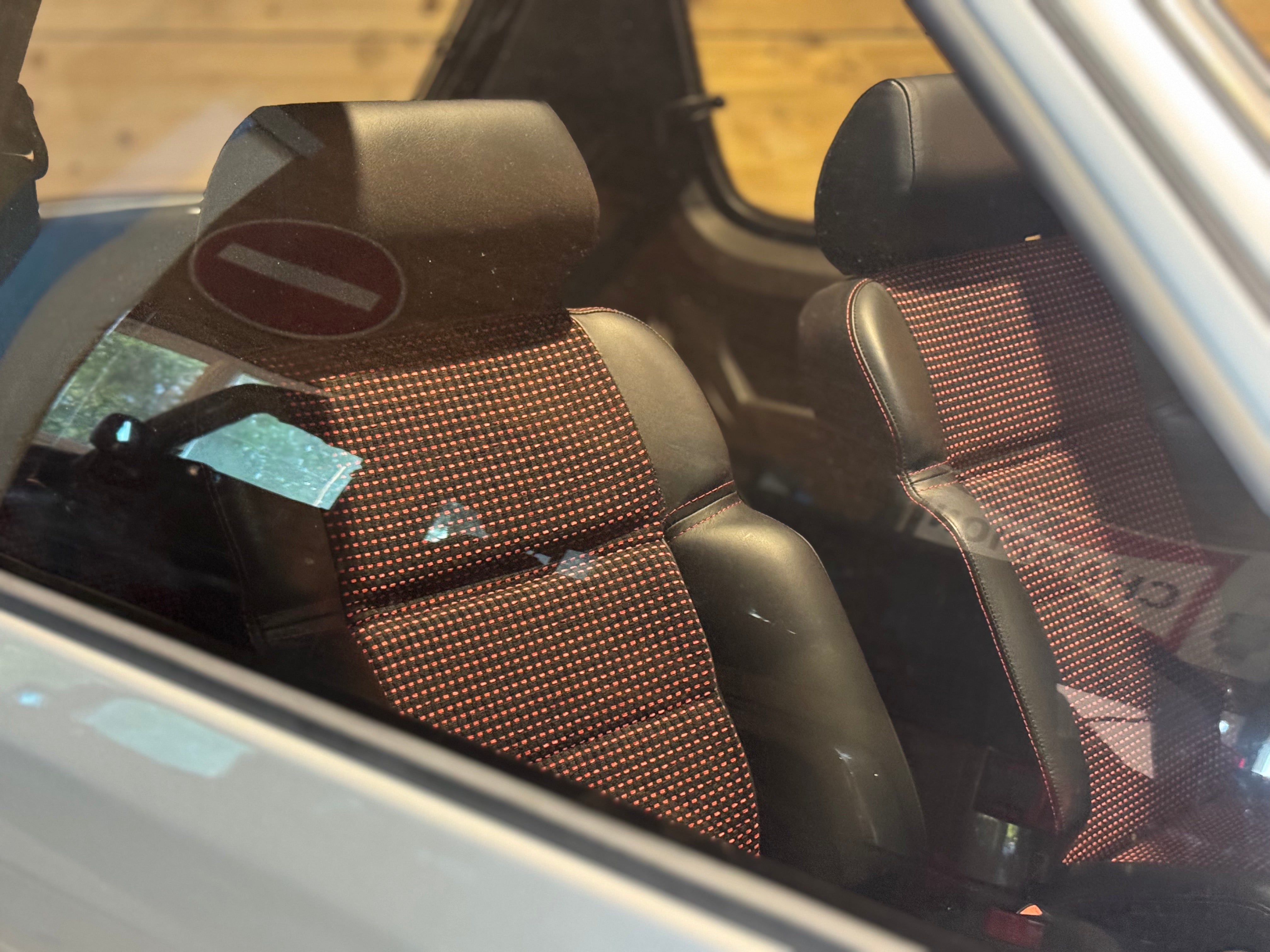 Peugeot 205 GTi 1.9