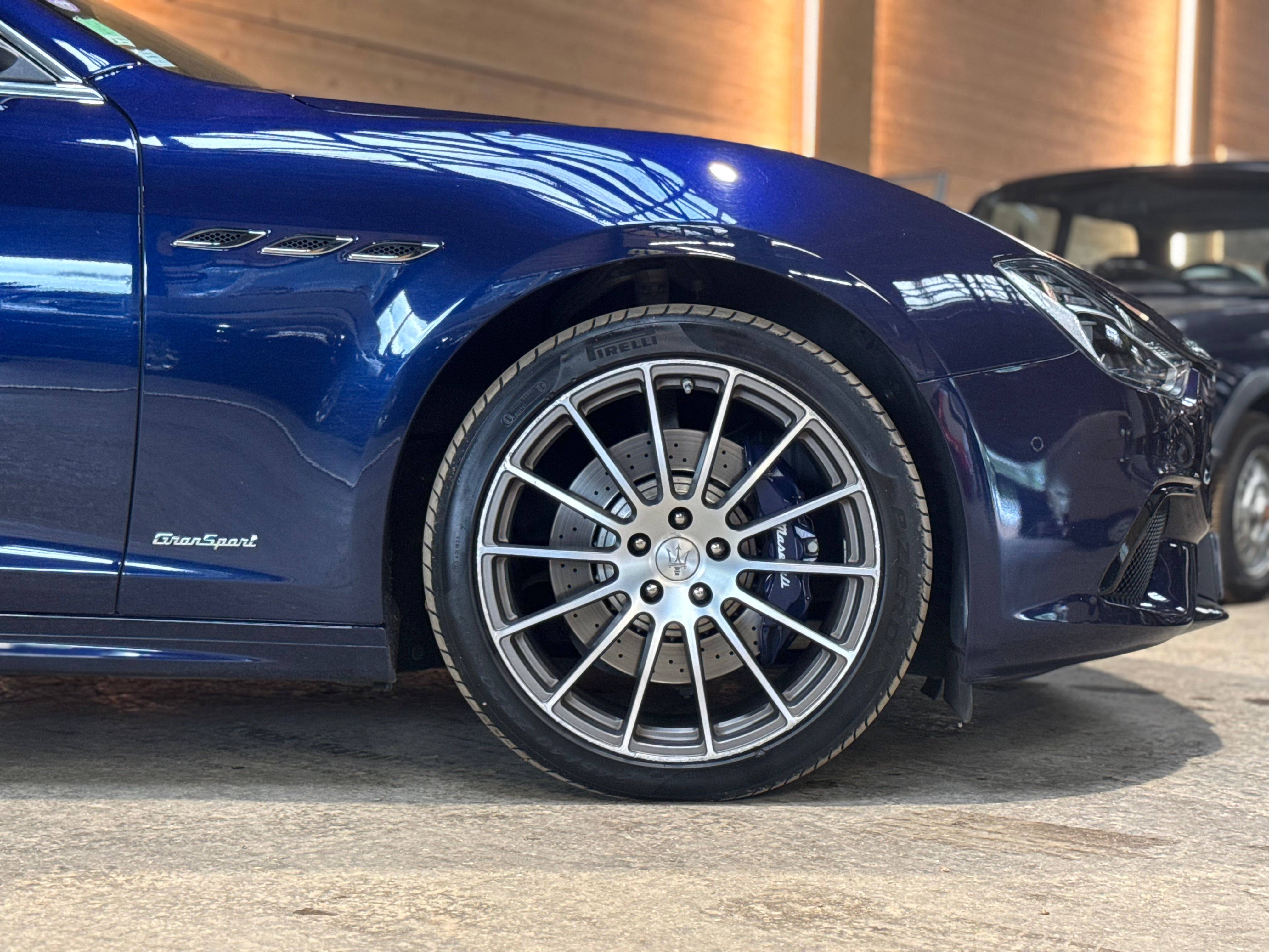 Maserati Ghibli 3.0 V6 350 GranSport