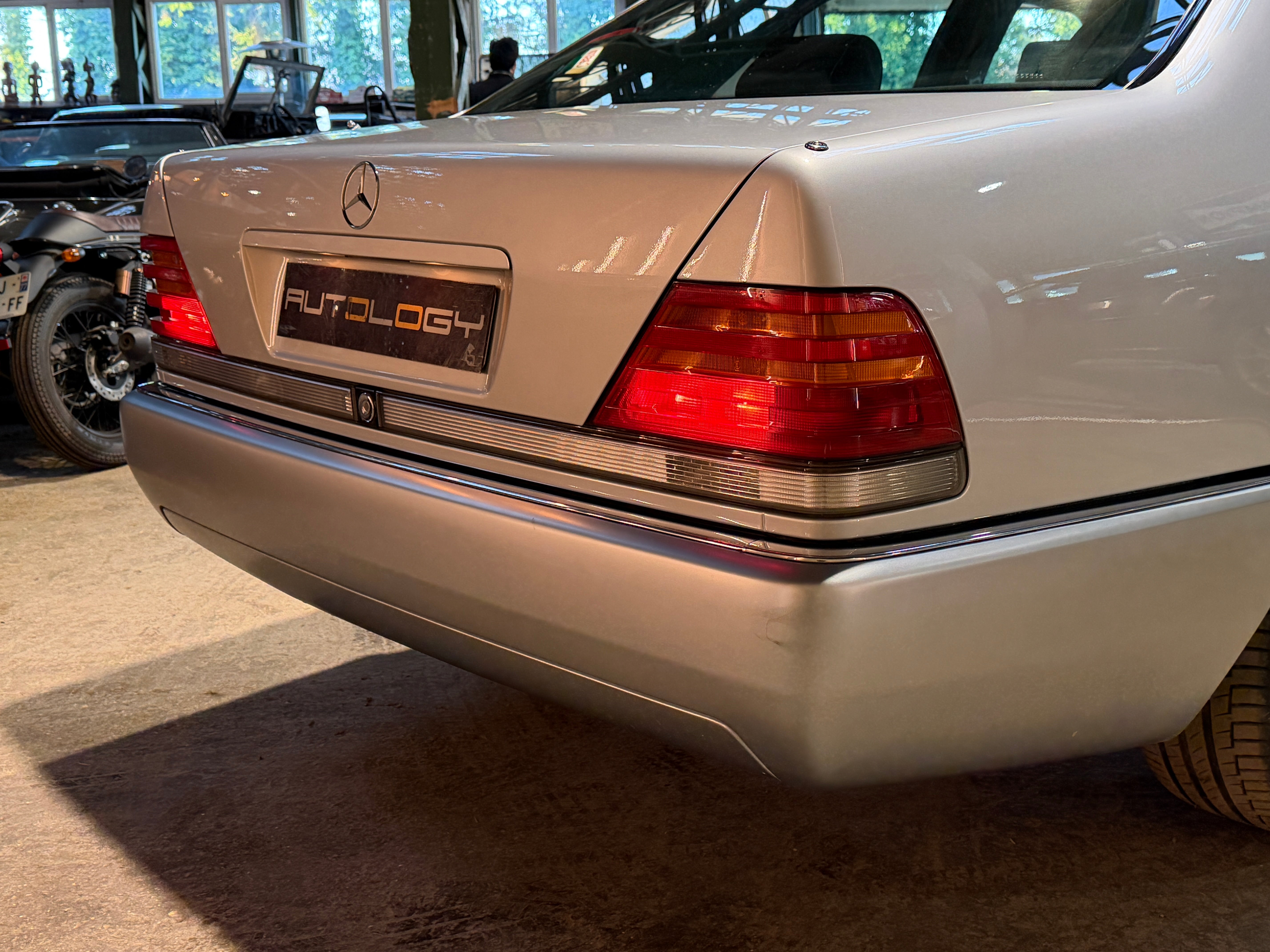 Mercedes 500 SE