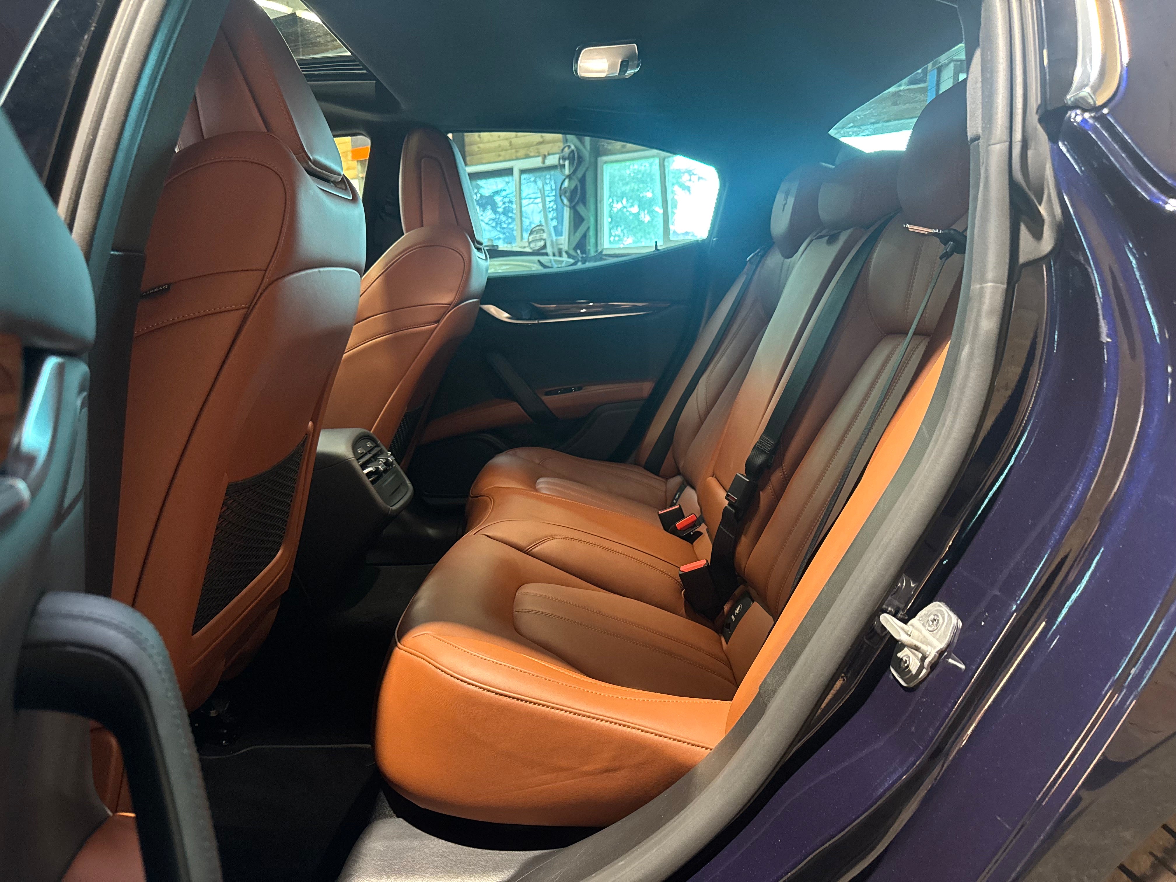 Maserati Ghibli 3.0 V6 350 GranSport