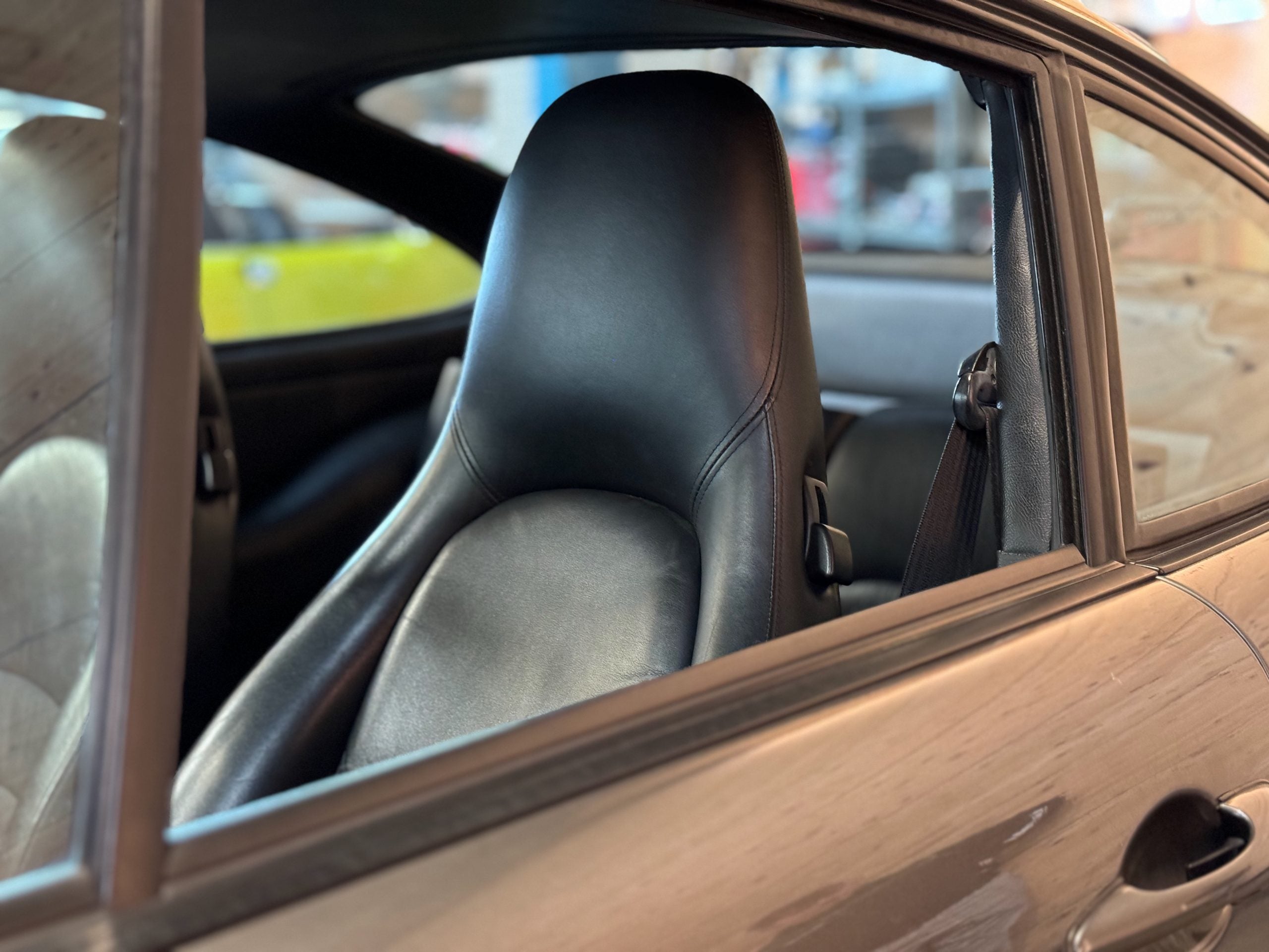 Porsche 993 Carrera 4