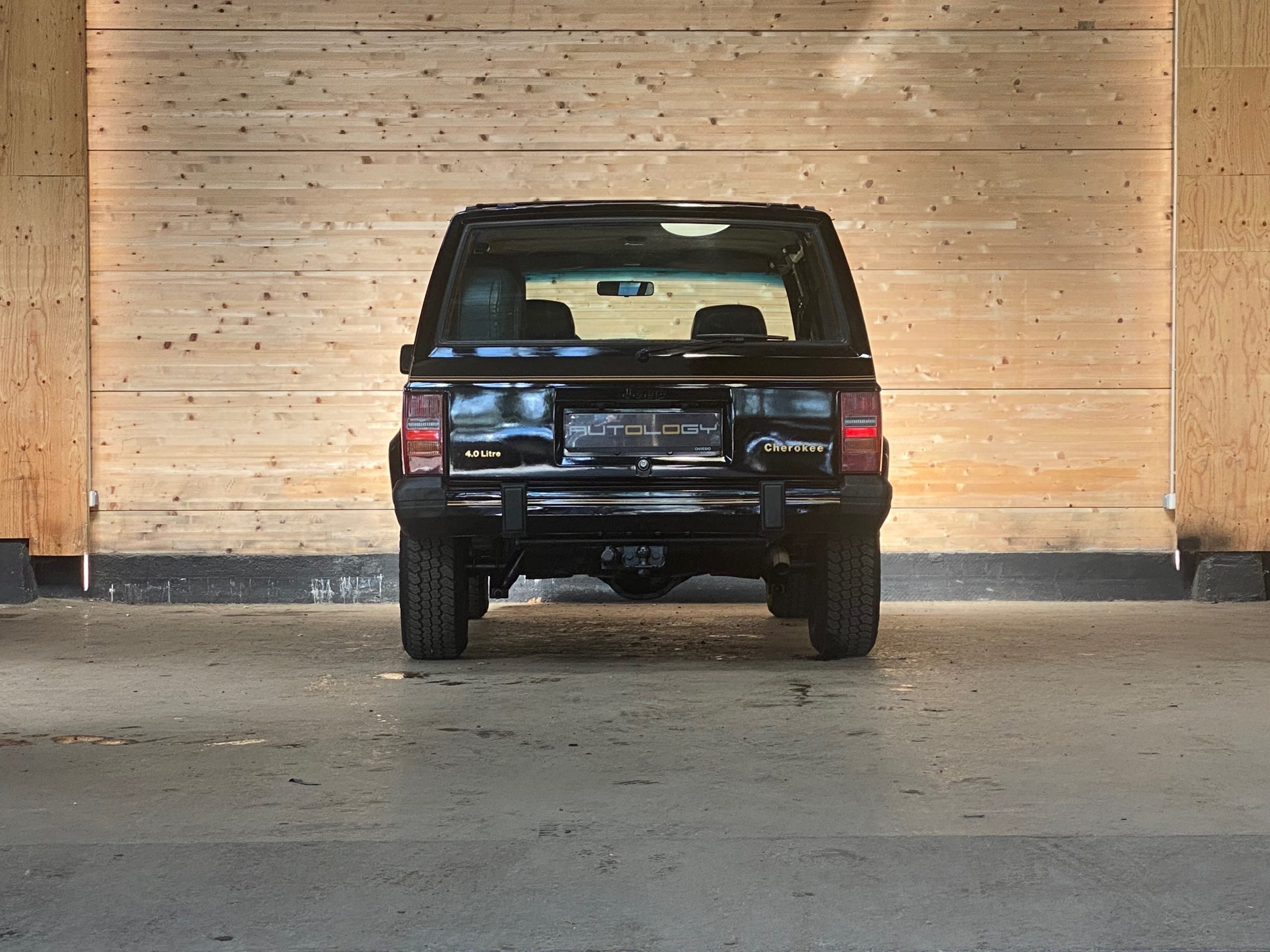 Jeep Cherokee 4.0 Limited BVA