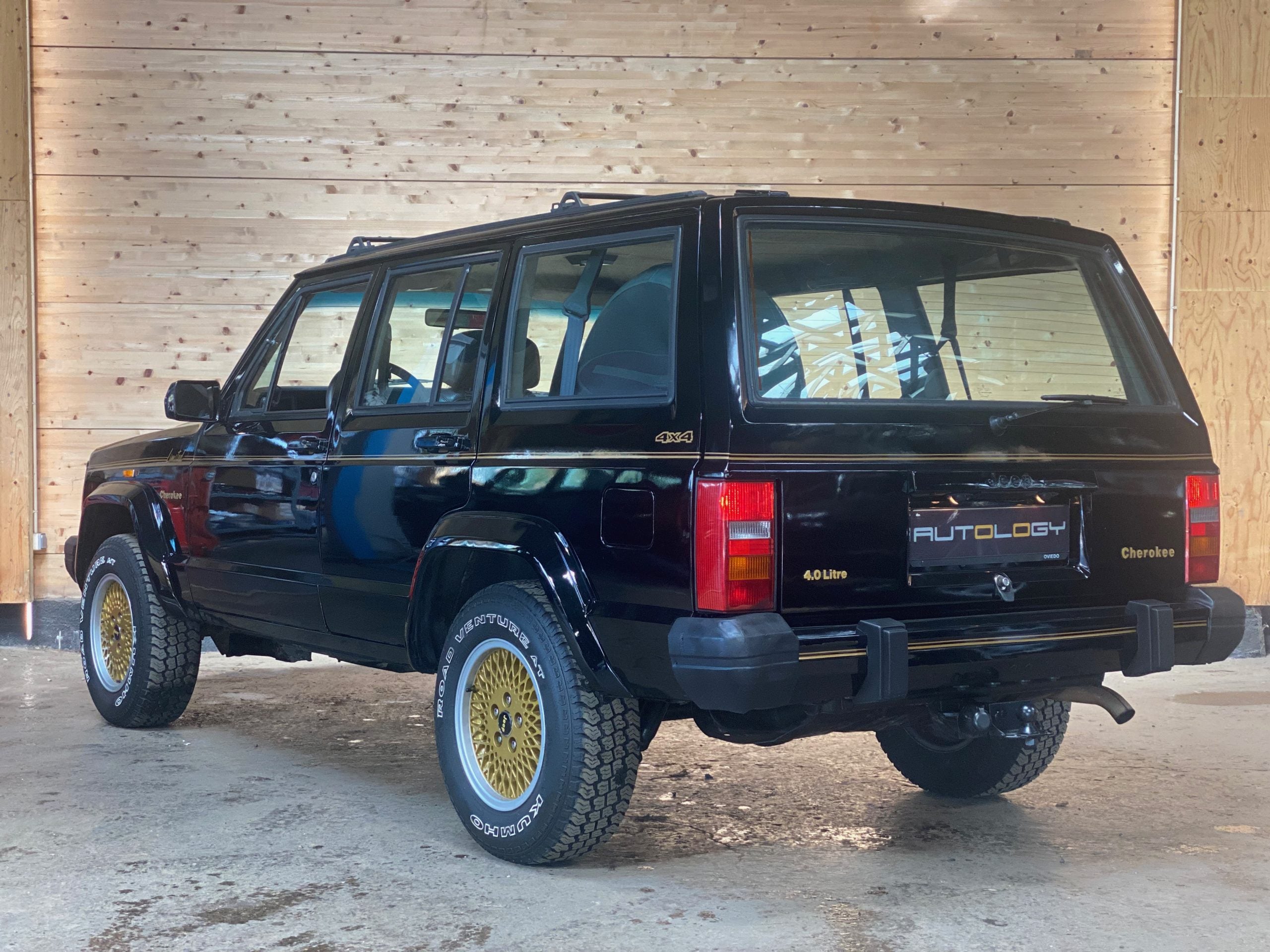 Jeep Cherokee 4.0 Limited BVA