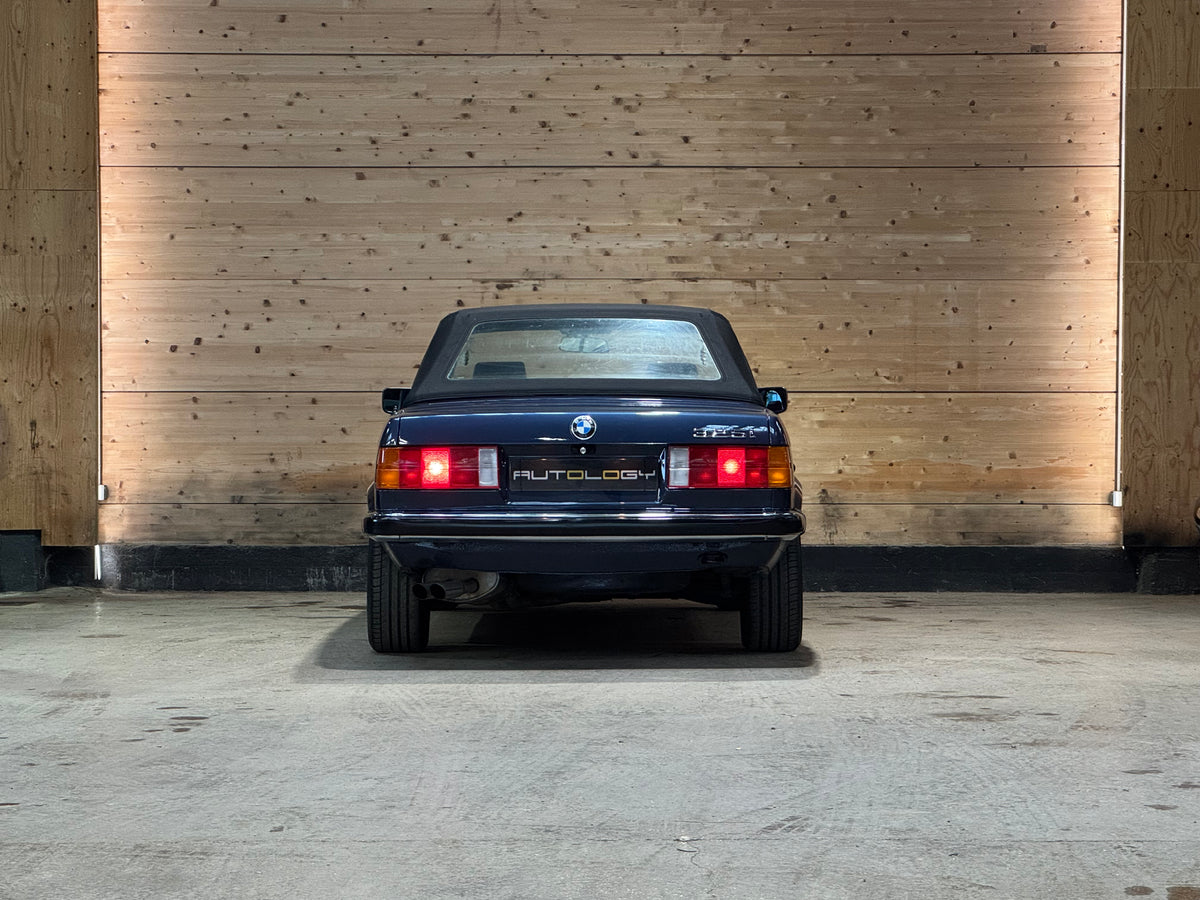 BMW 325iA Cabriolet