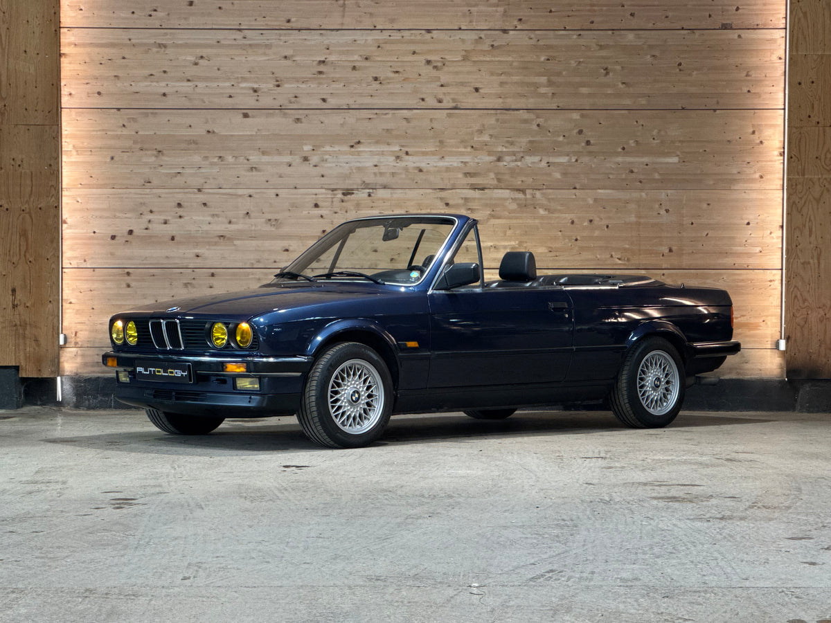 BMW 325iA Cabriolet