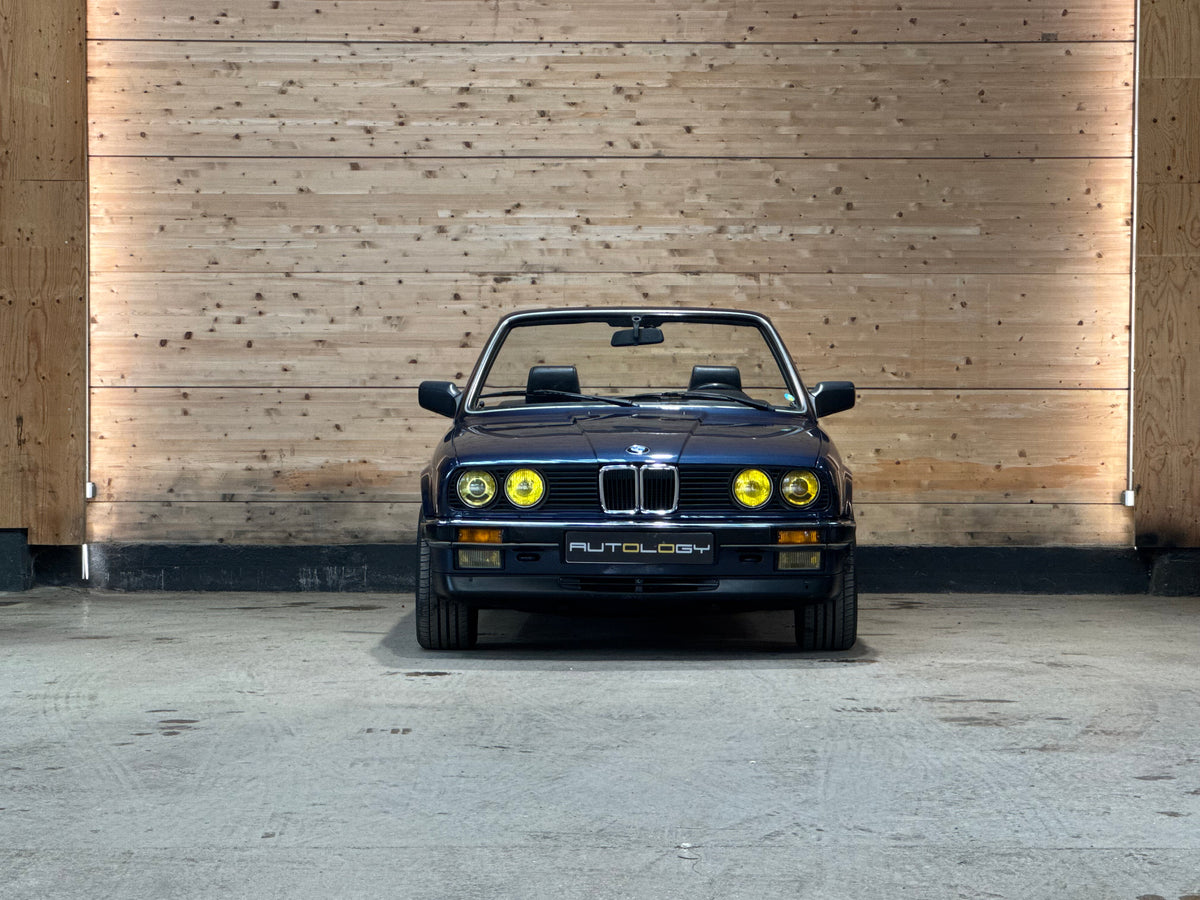 BMW 325iA Cabriolet