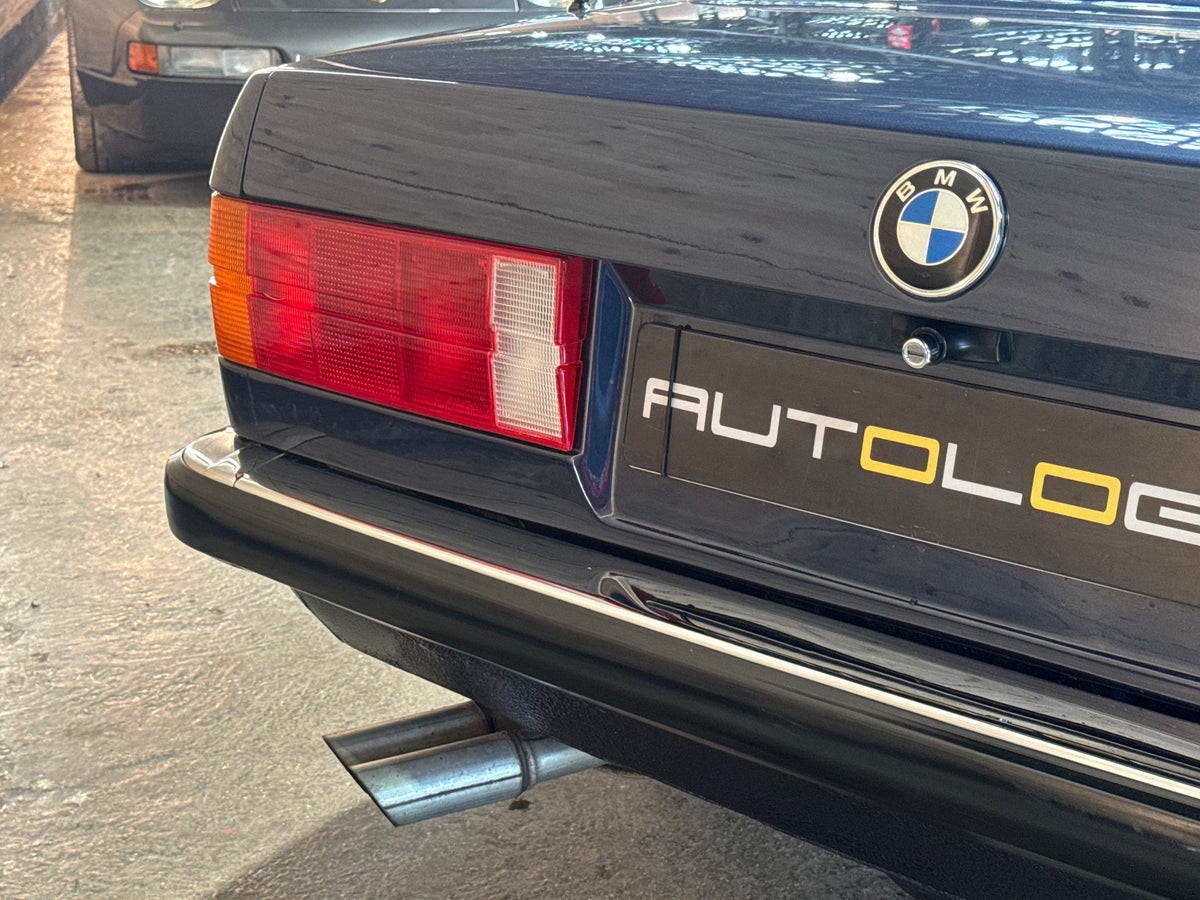 BMW 325iA Cabriolet