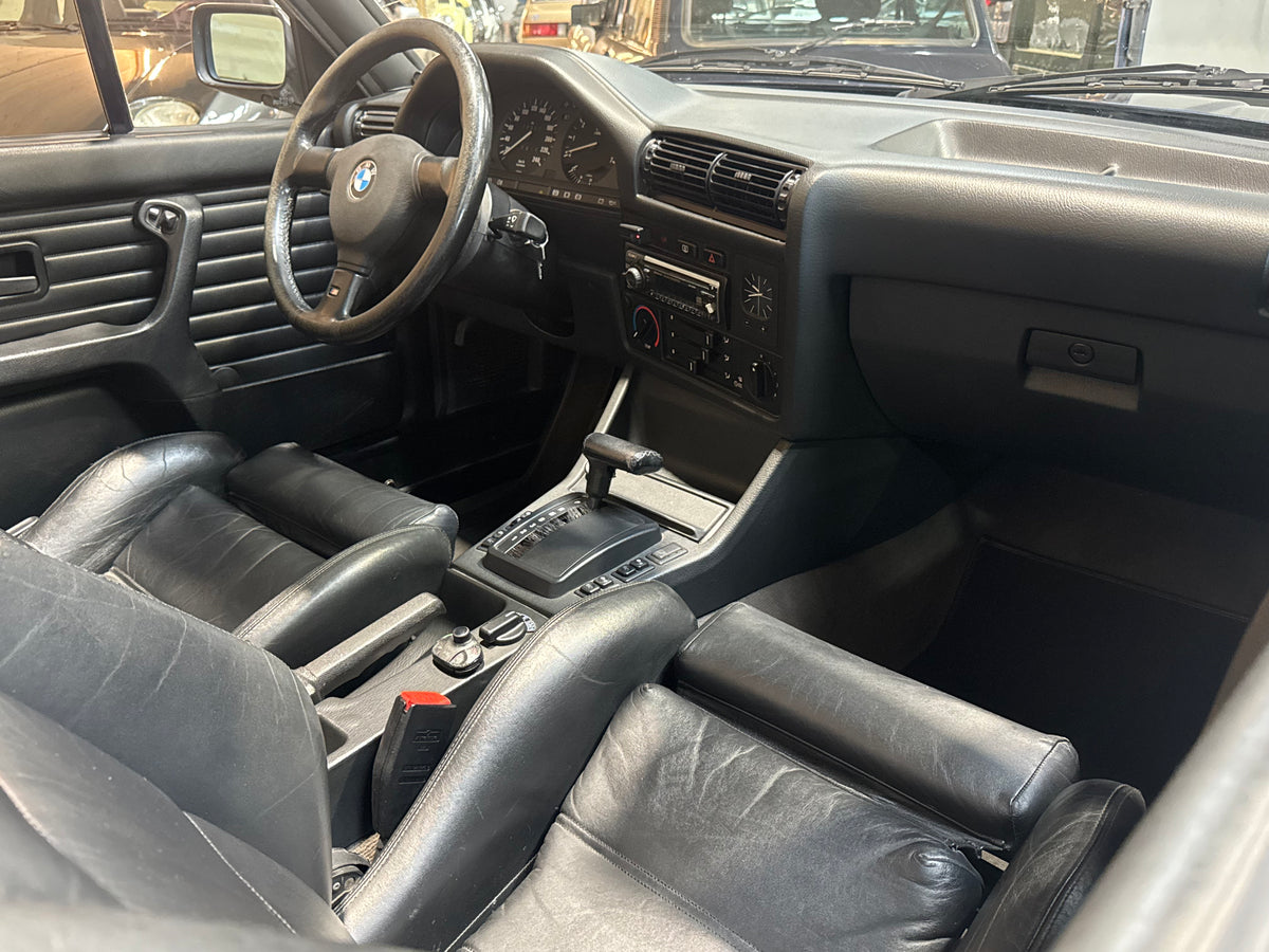 BMW 325iA Cabriolet