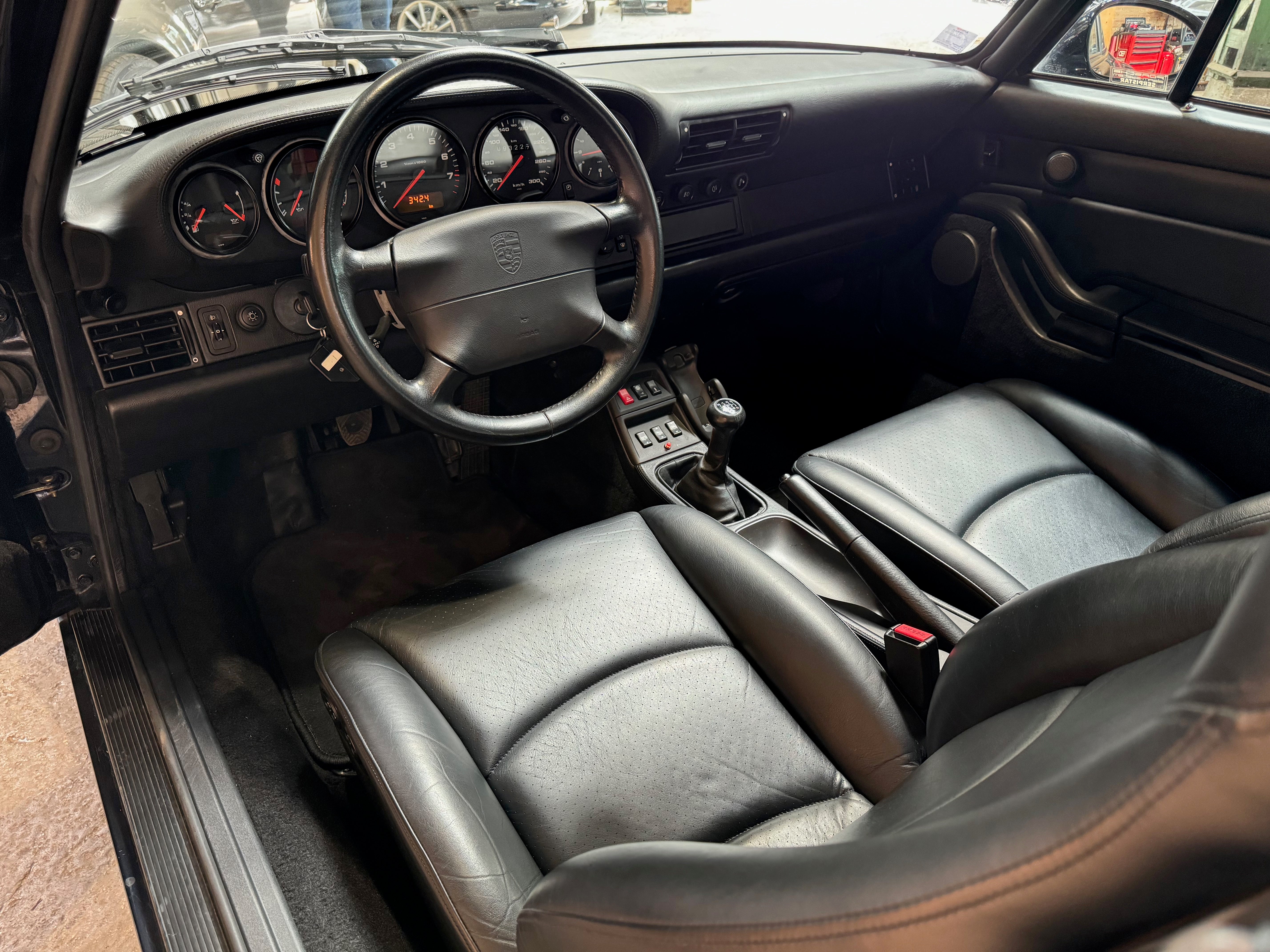 Porsche 993 Carrera