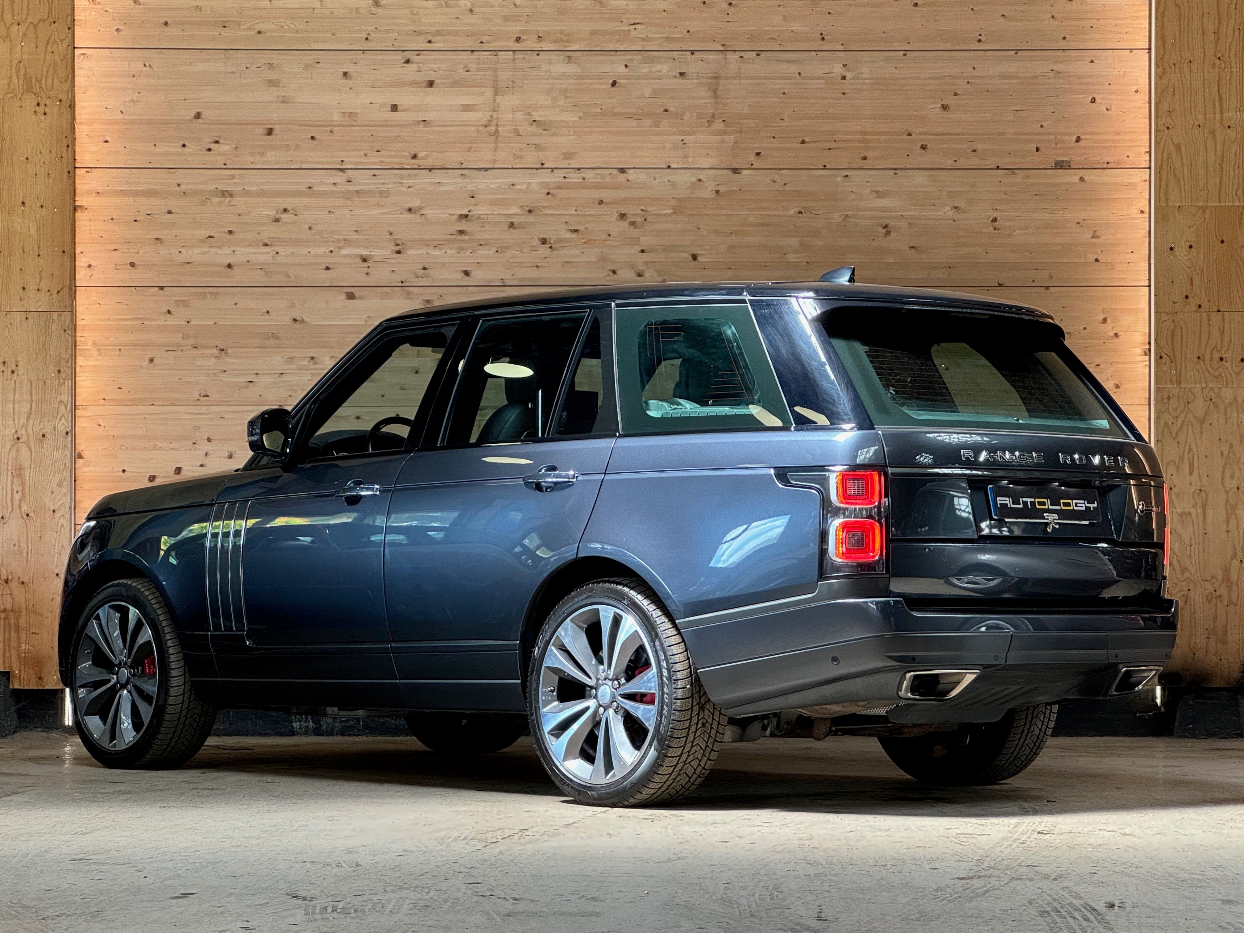 Land Rover Range Rover SV Autobiography Dynamic