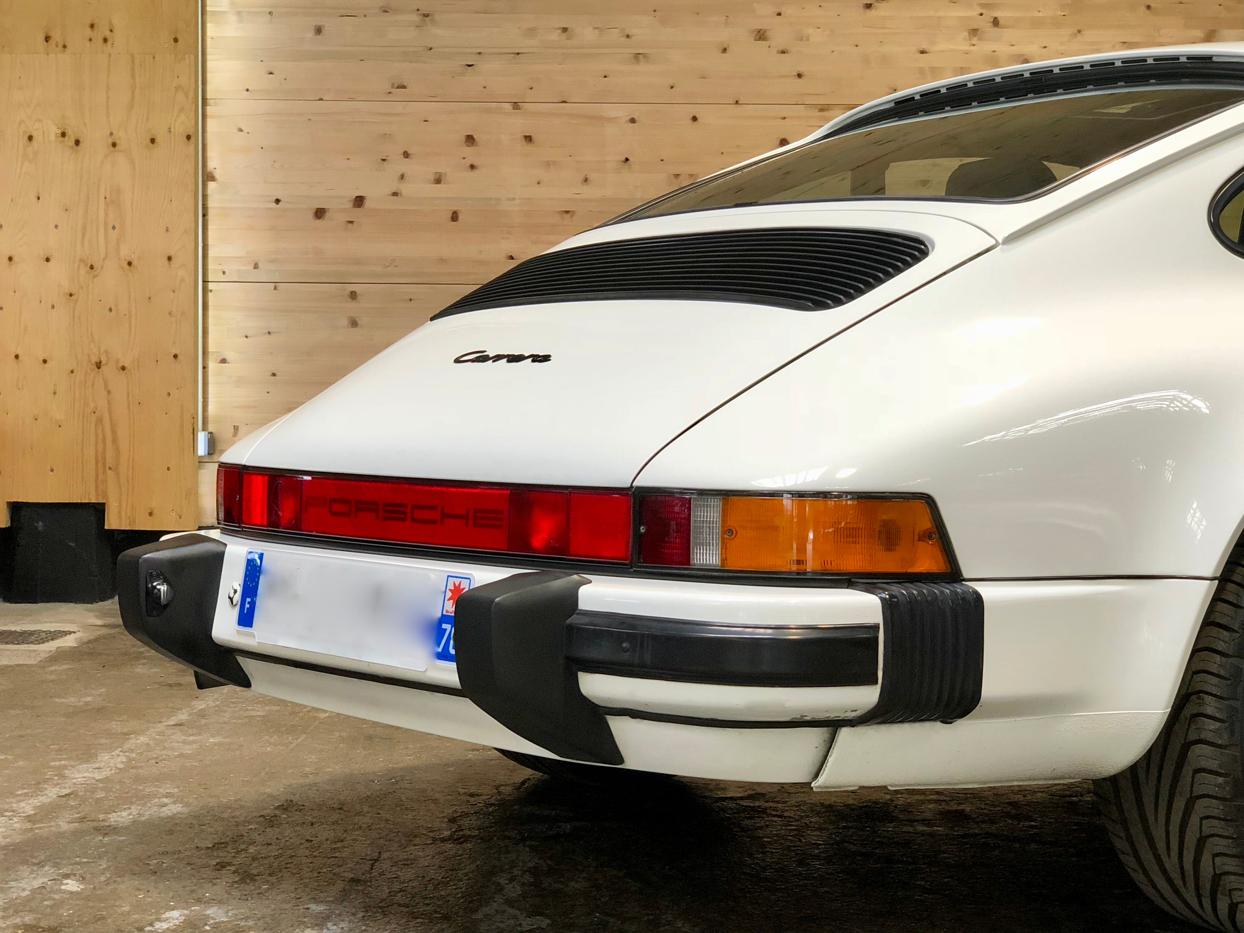 Porsche 911 Carrera 3.2