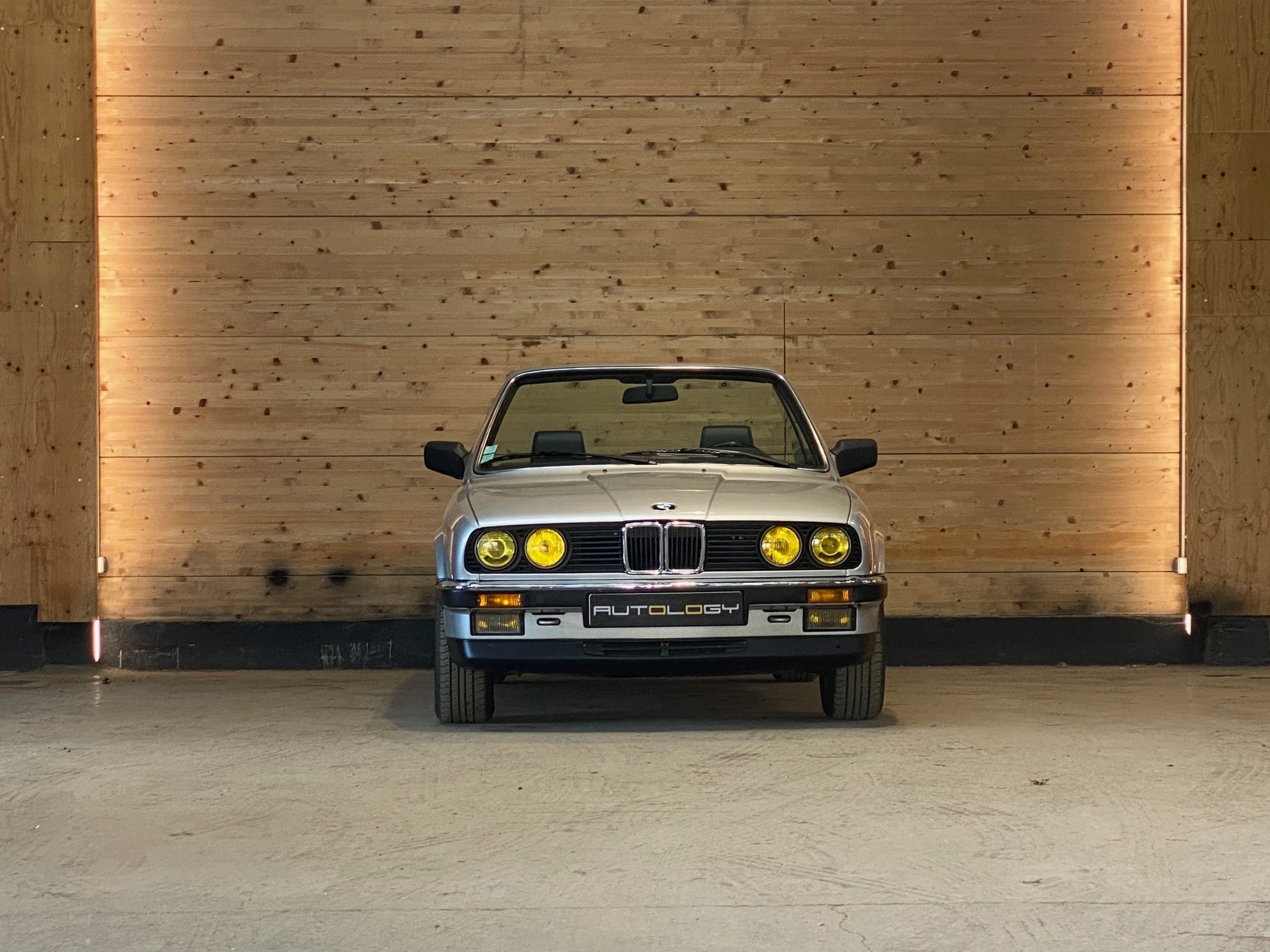 BMW 325i Cabriolet