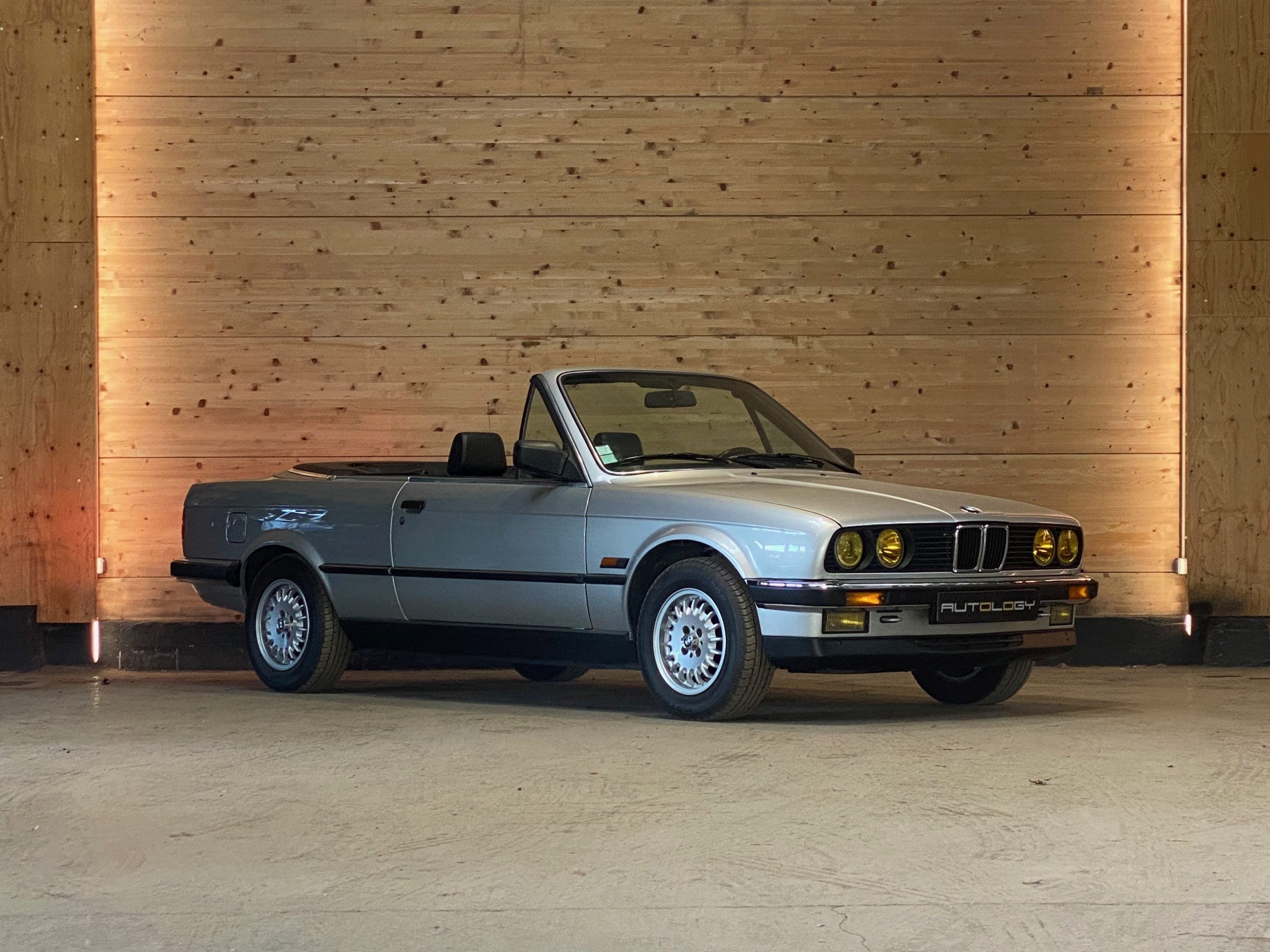 BMW 325i Cabriolet