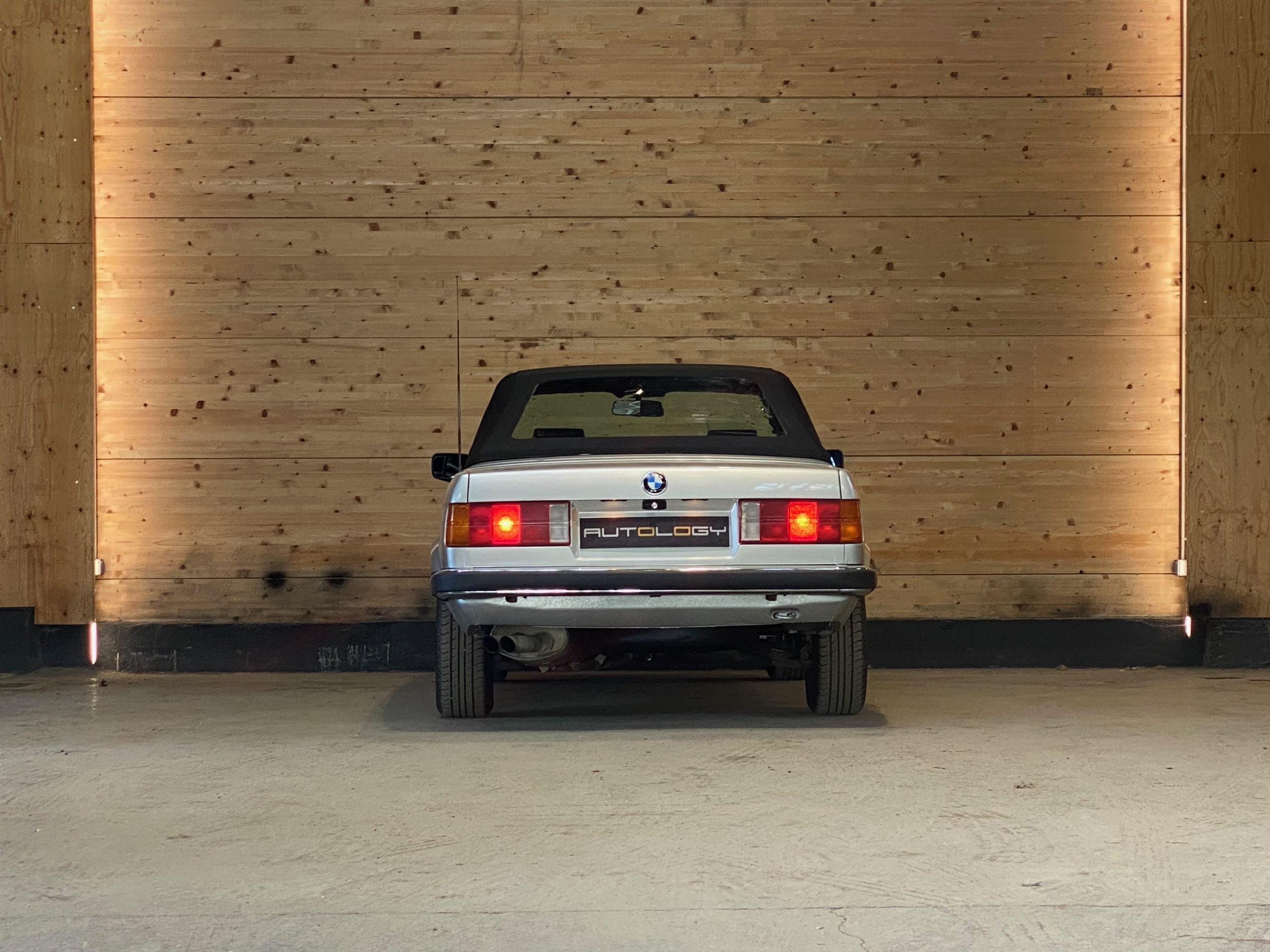 BMW 325i Cabriolet
