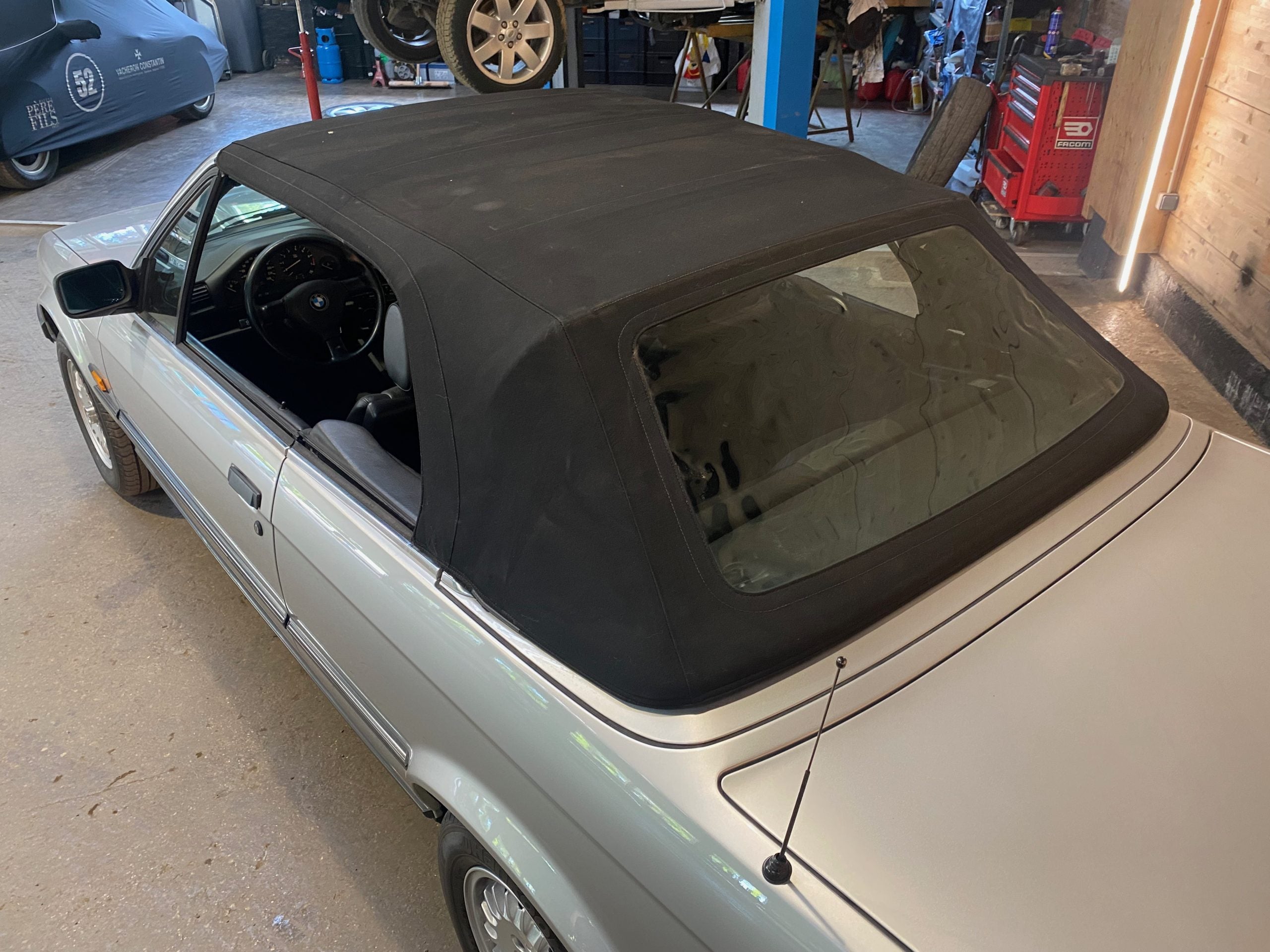 BMW 325i Cabriolet