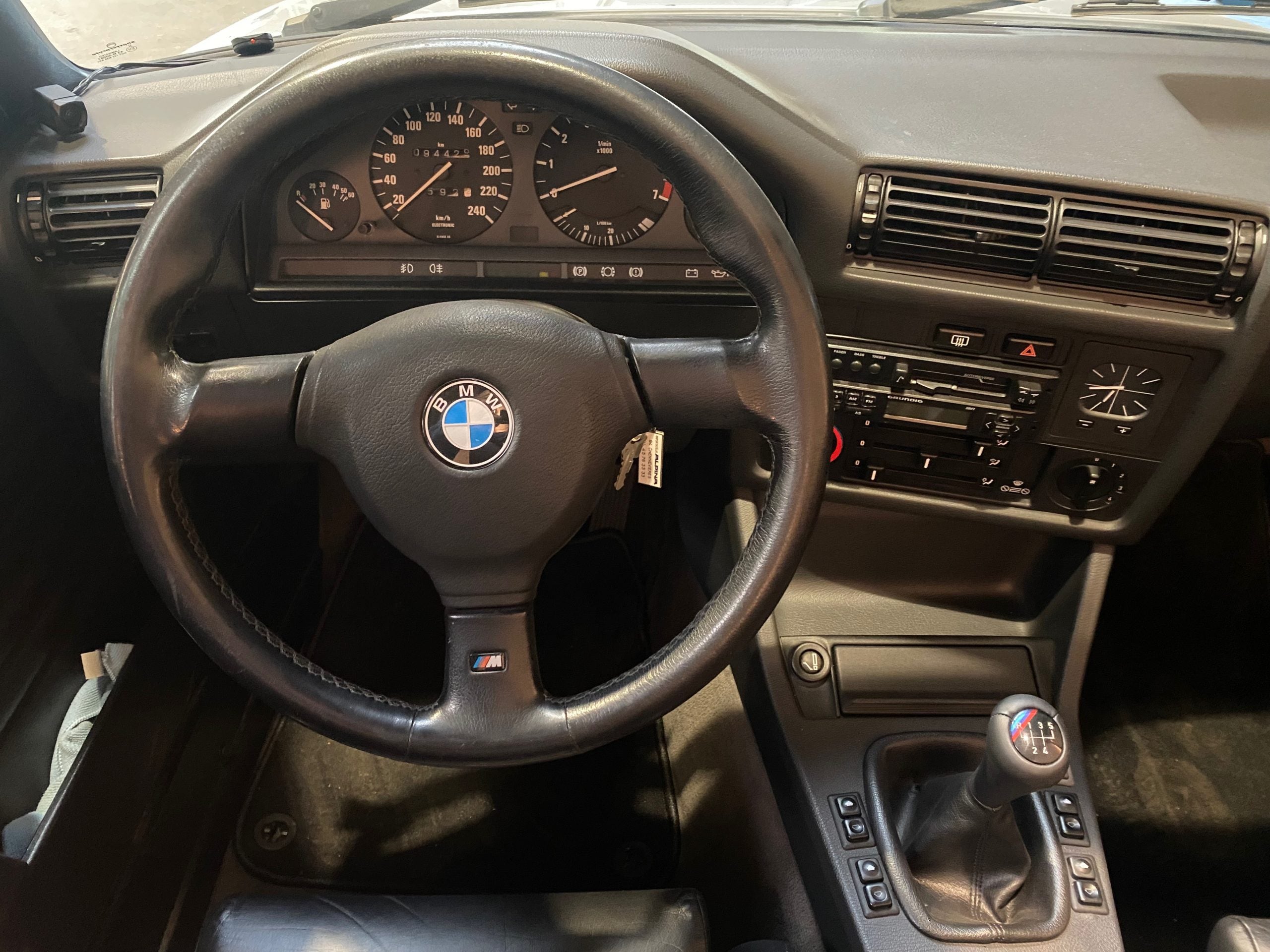 BMW 325i Cabriolet