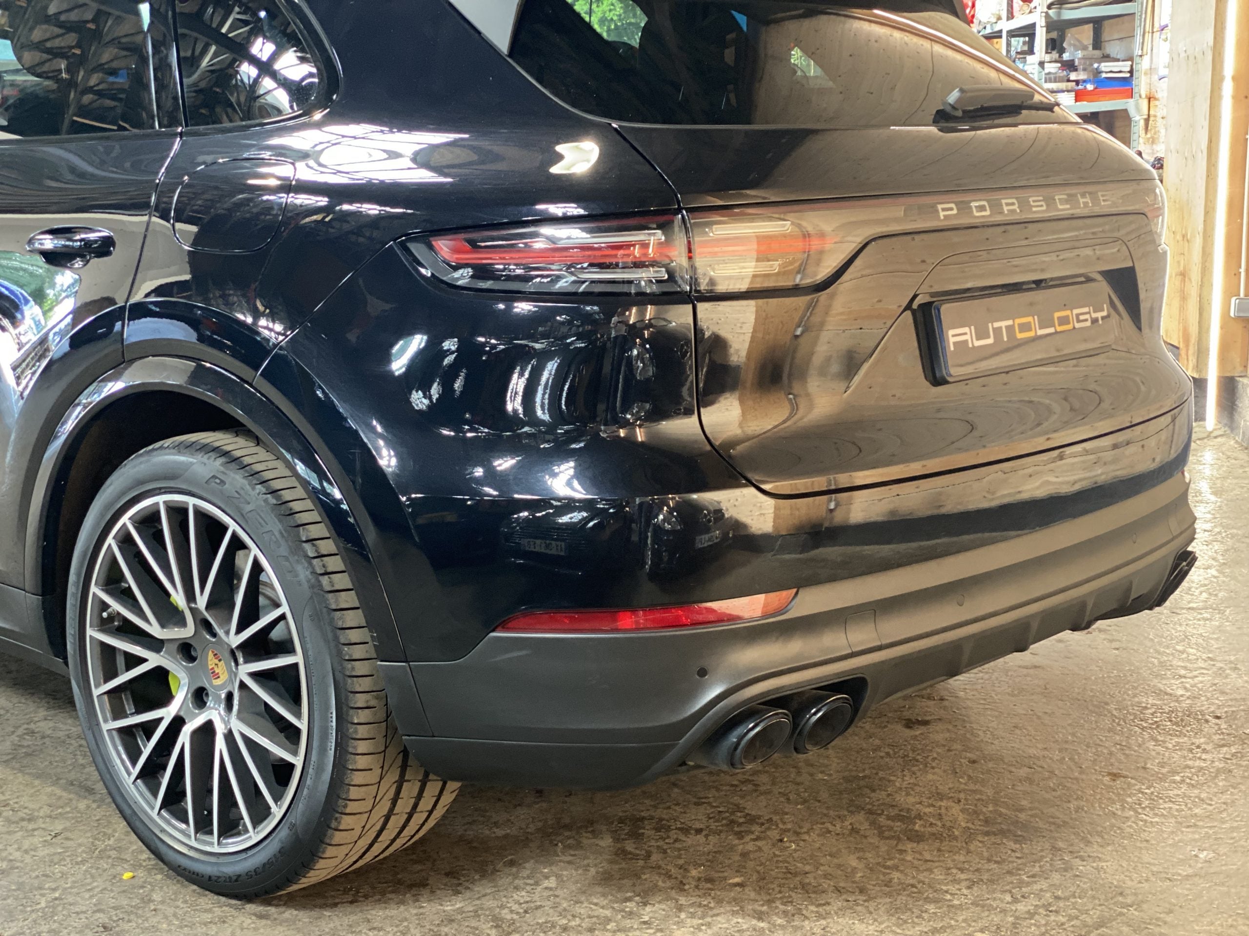 Porsche Cayenne E-Hybrid 462ch