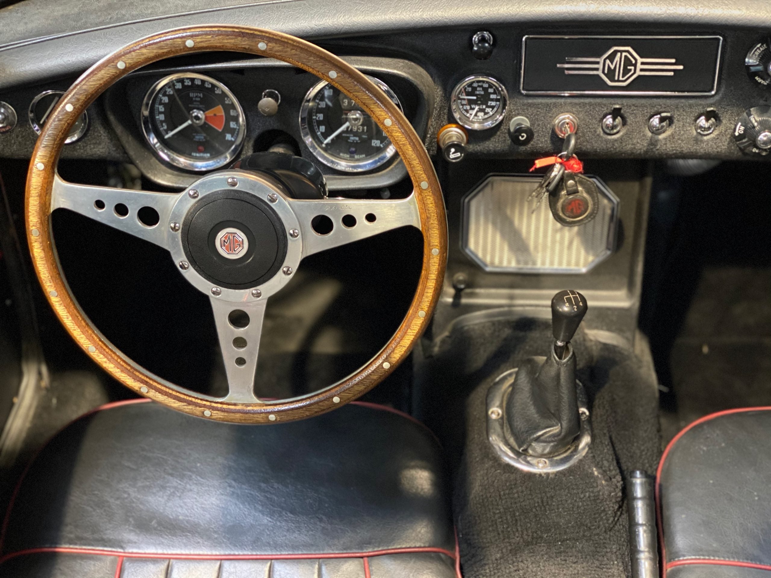 MGB GT