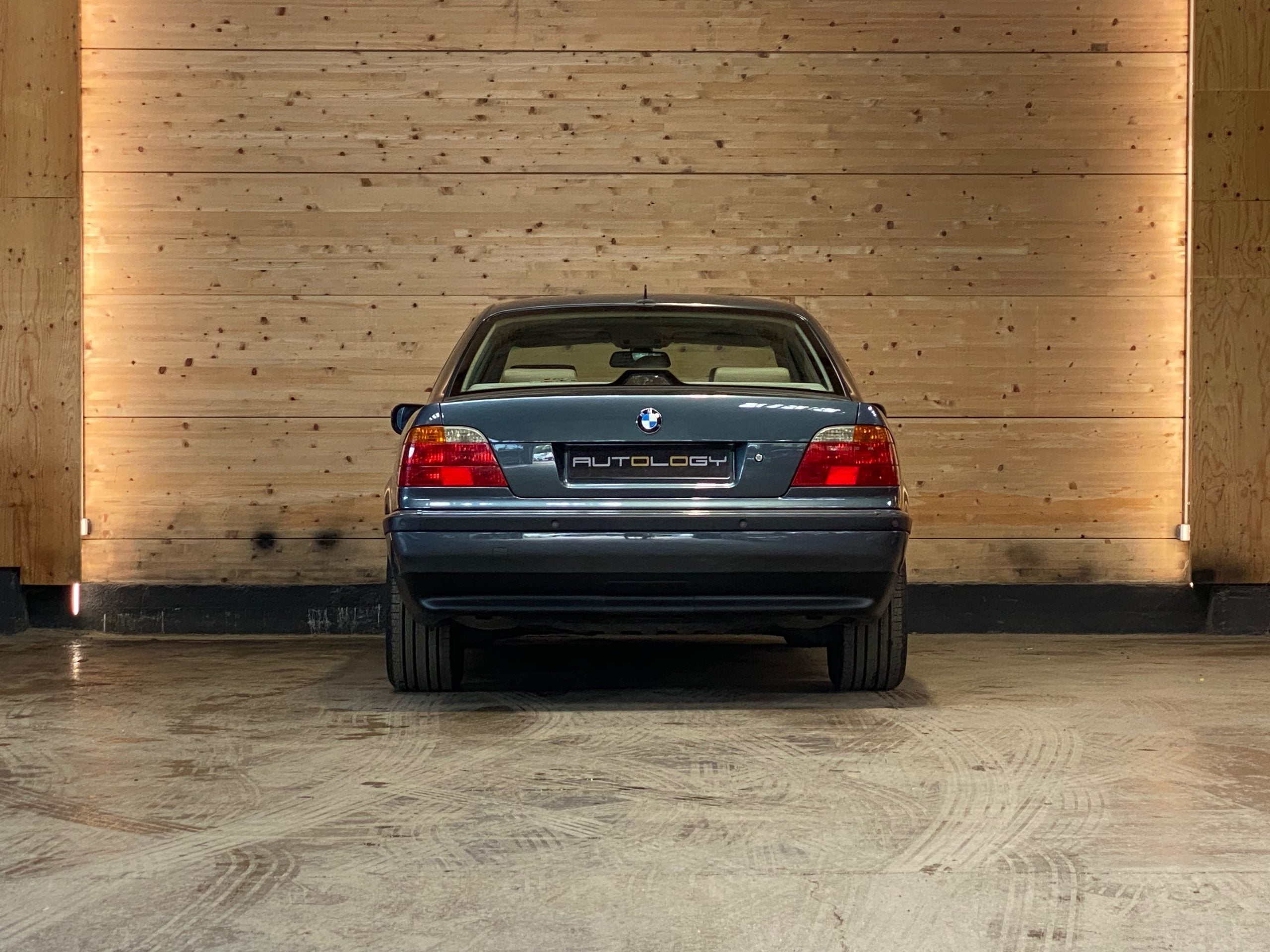 BMW 740iA