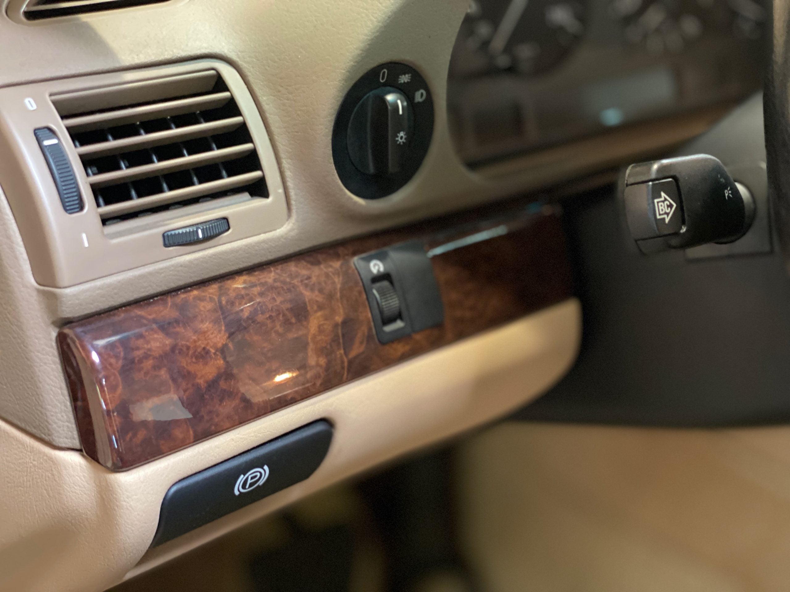 BMW 740iA