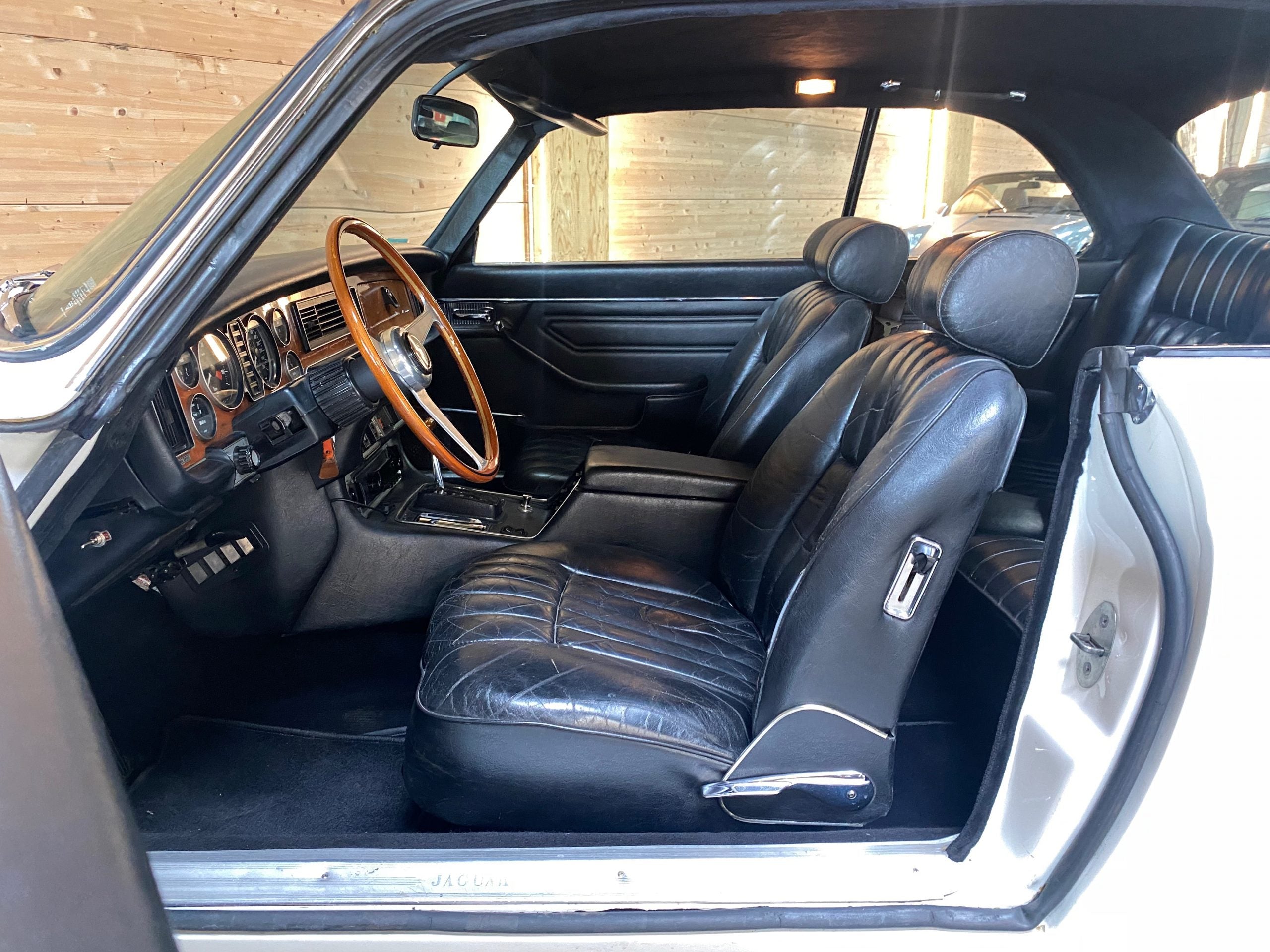 Jaguar XJ 4.2C BVA