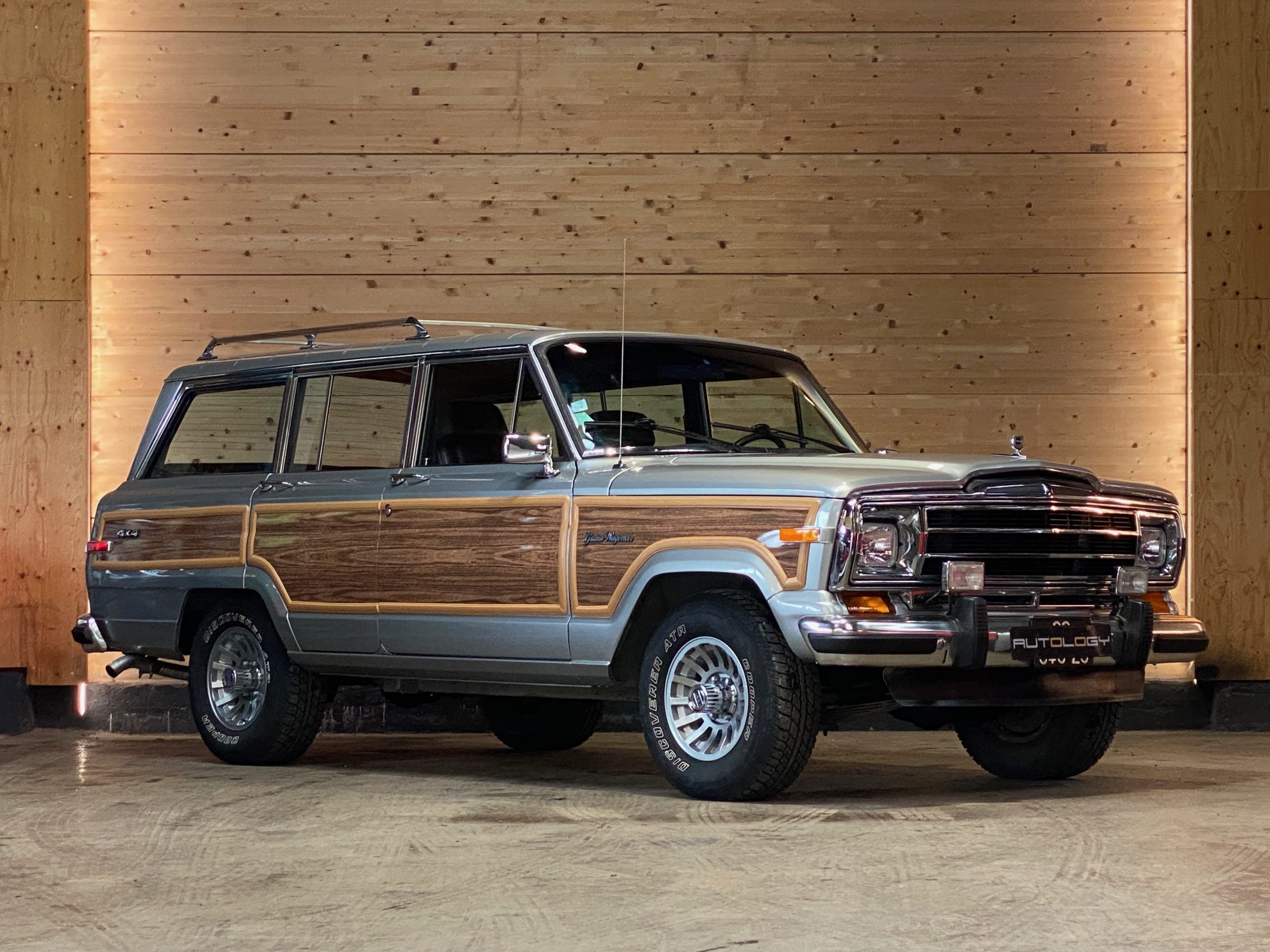 JEEP GRAND WAGONEER “FINAL EDITION”