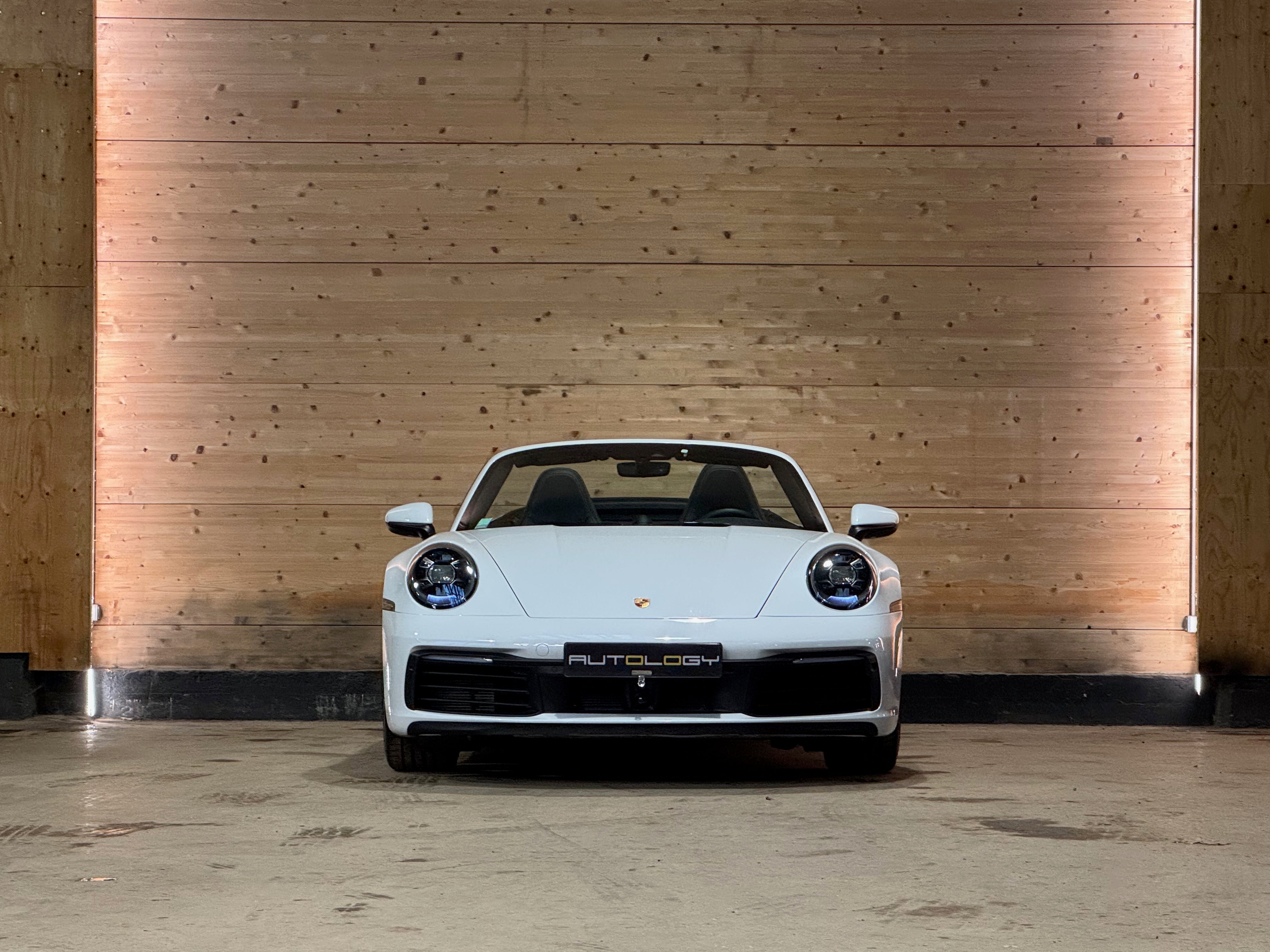 Porsche 992 Carrera 4S Cabriolet