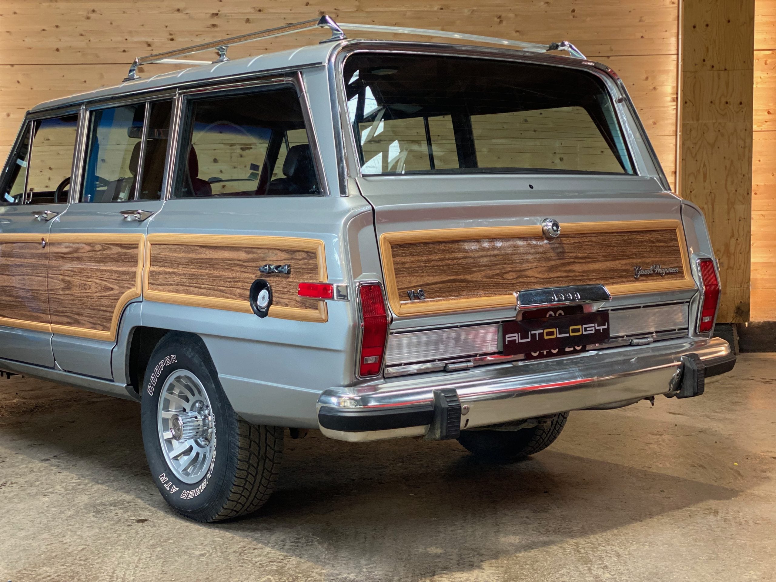 JEEP GRAND WAGONEER “FINAL EDITION”