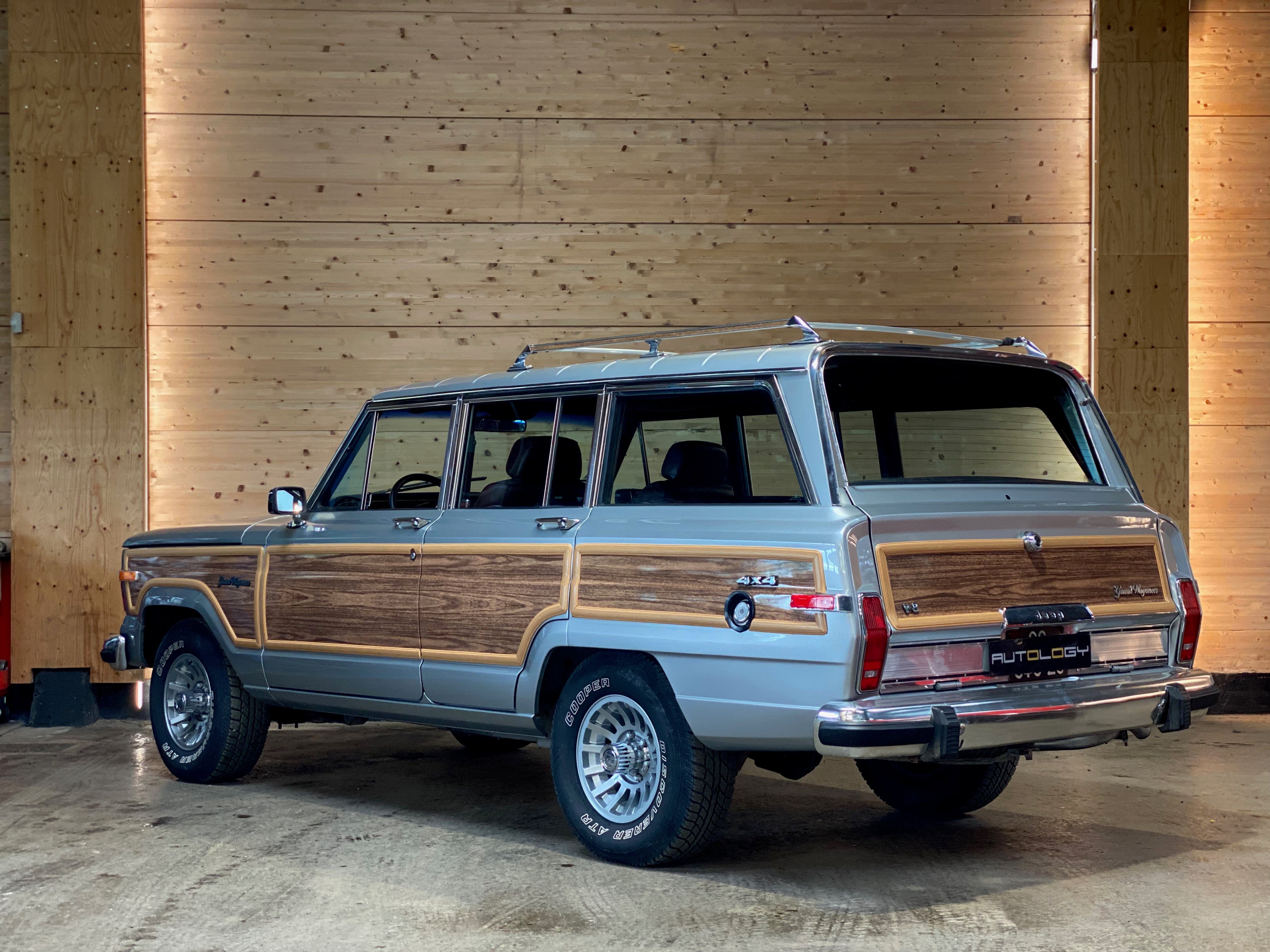 JEEP GRAND WAGONEER “FINAL EDITION”