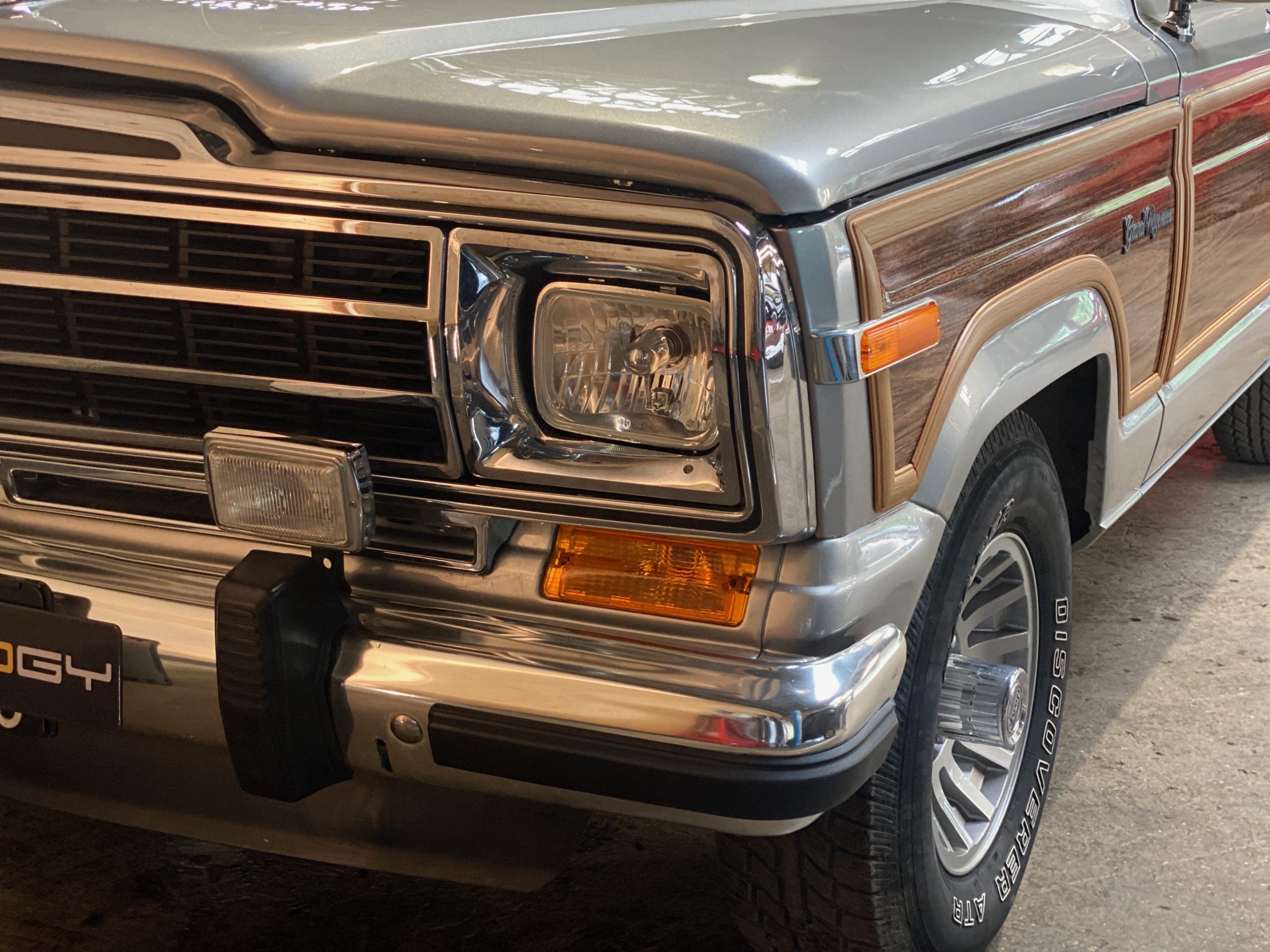 JEEP GRAND WAGONEER “FINAL EDITION”