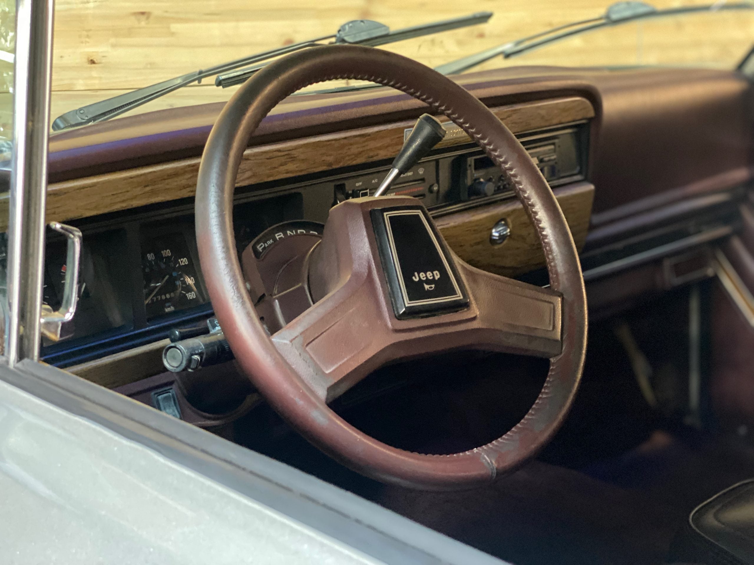 JEEP GRAND WAGONEER “FINAL EDITION”