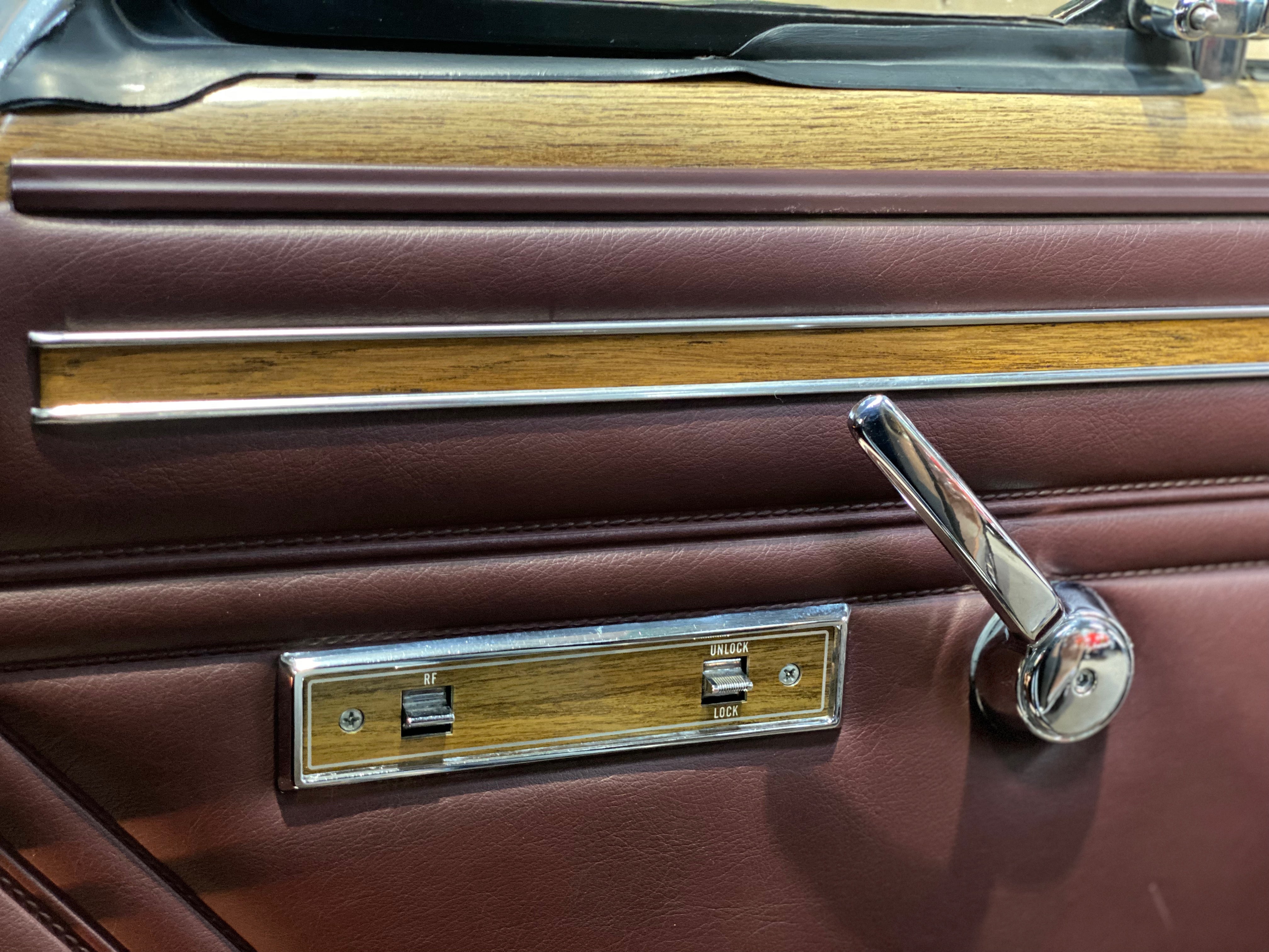 JEEP GRAND WAGONEER “FINAL EDITION”