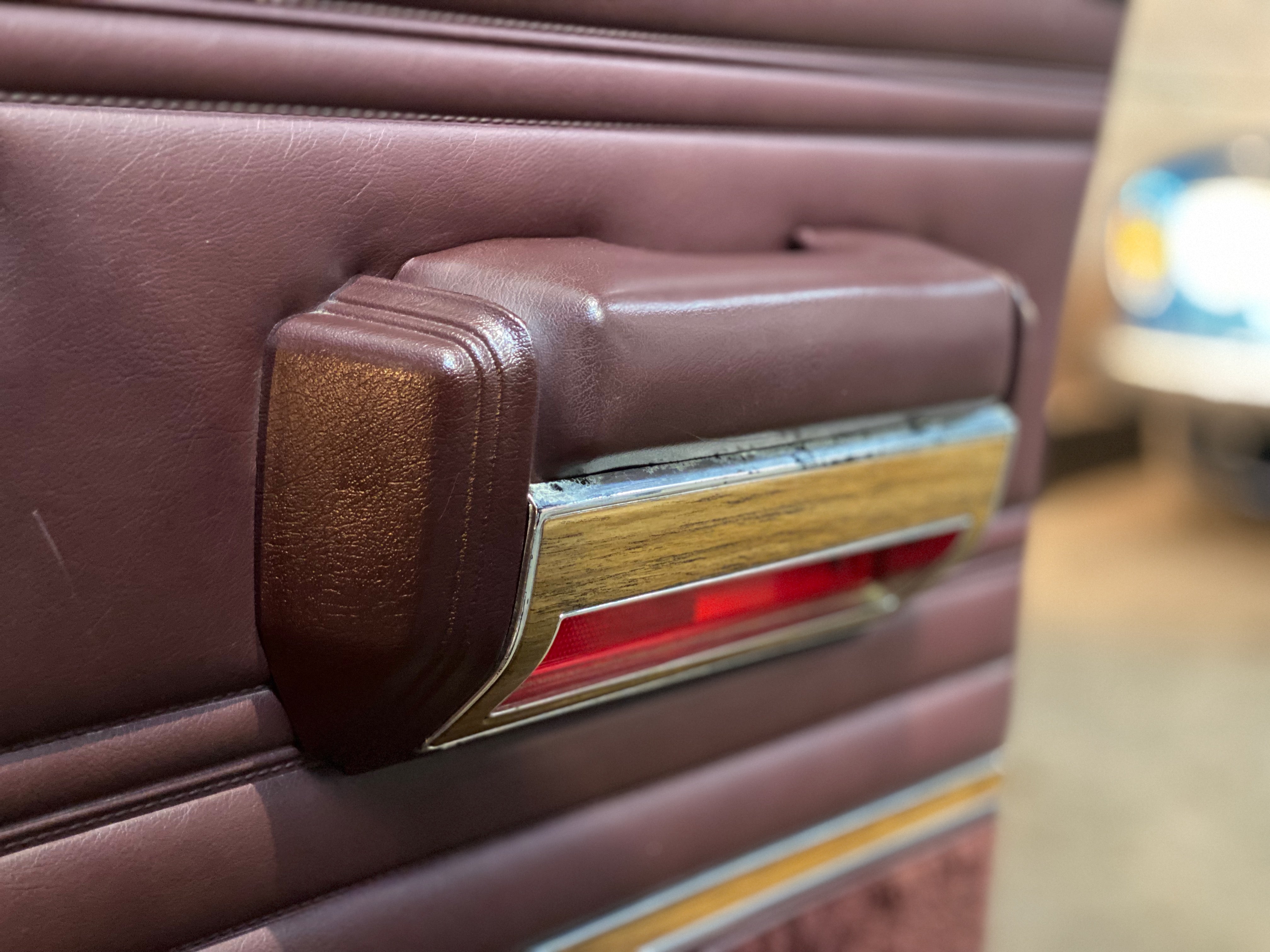 JEEP GRAND WAGONEER “FINAL EDITION”