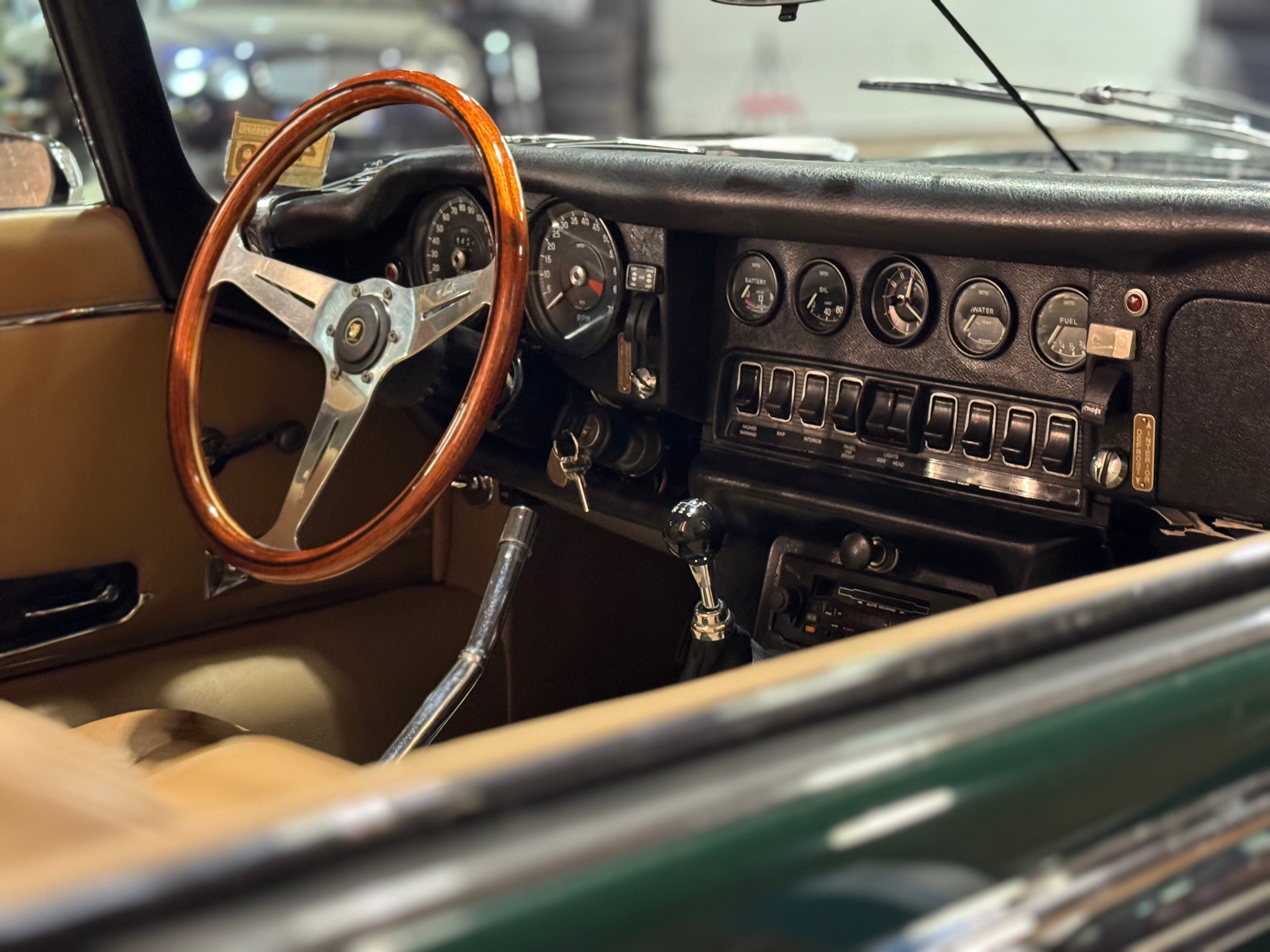 Jaguar Type E V12 Roadster BVM