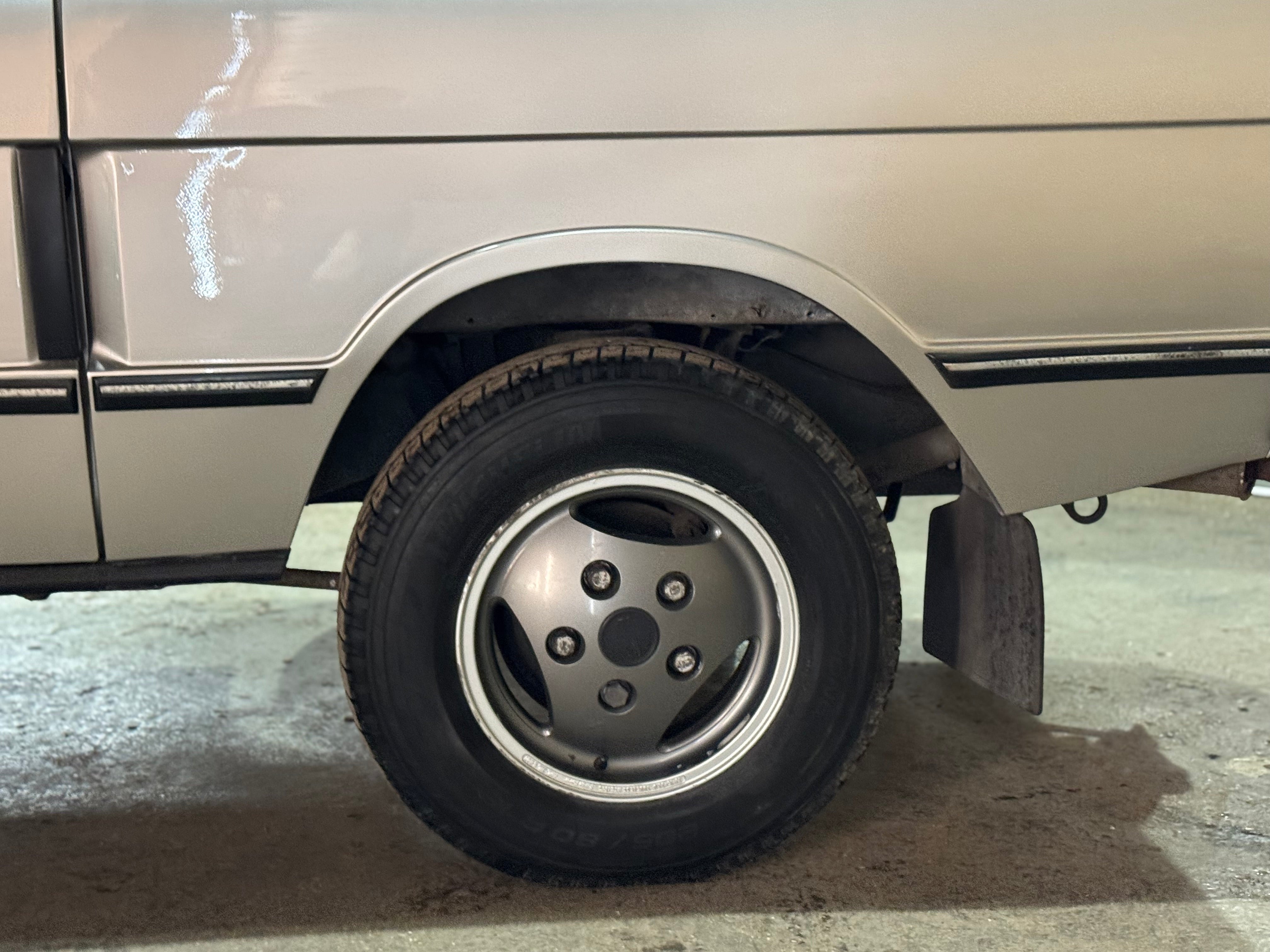 Land Rover Range Rover Classic Silver Spring 2.5 TD 3 portes