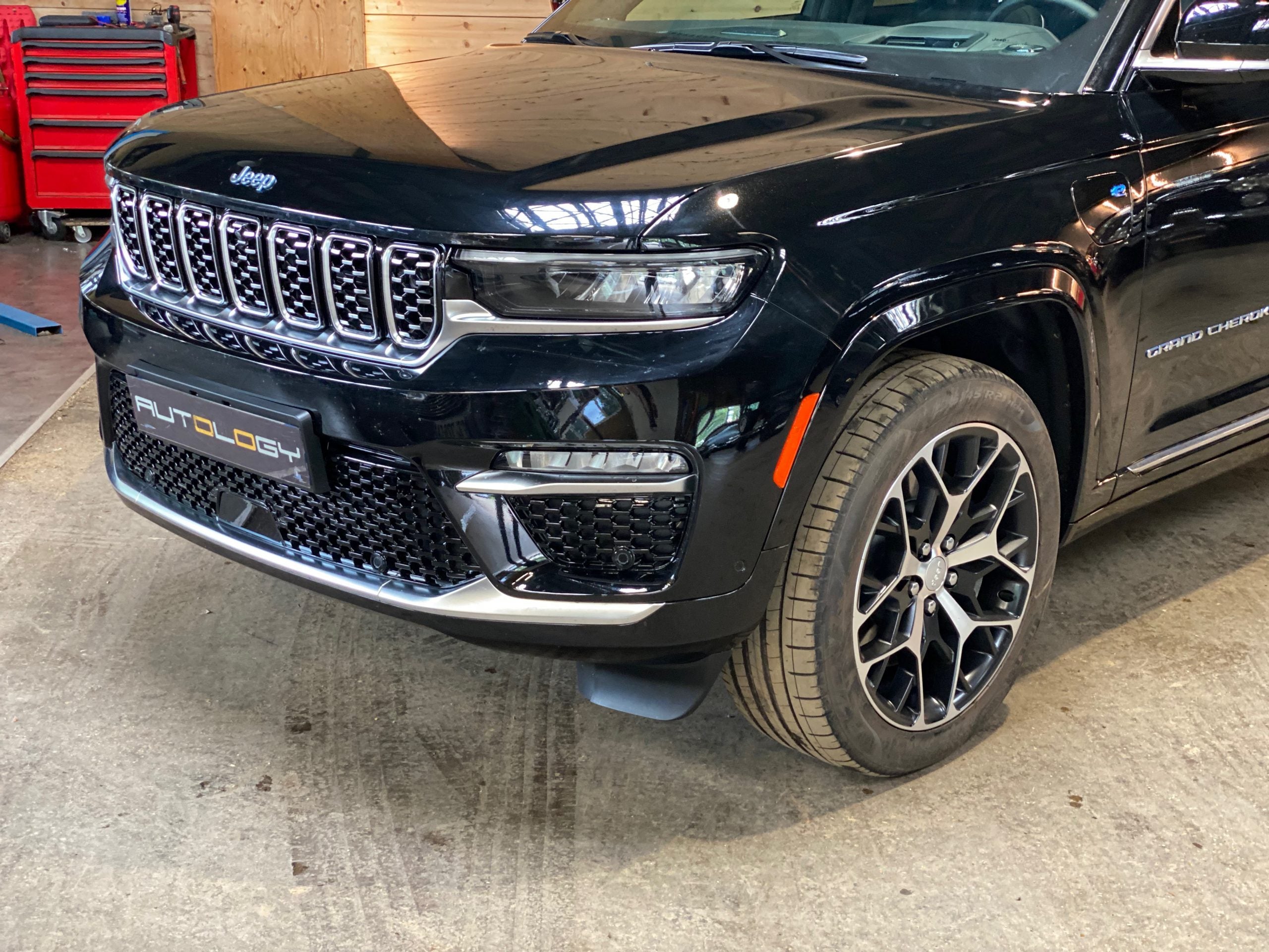 Jeep Grand Cherokee 4xe Exclusive Launch Edition