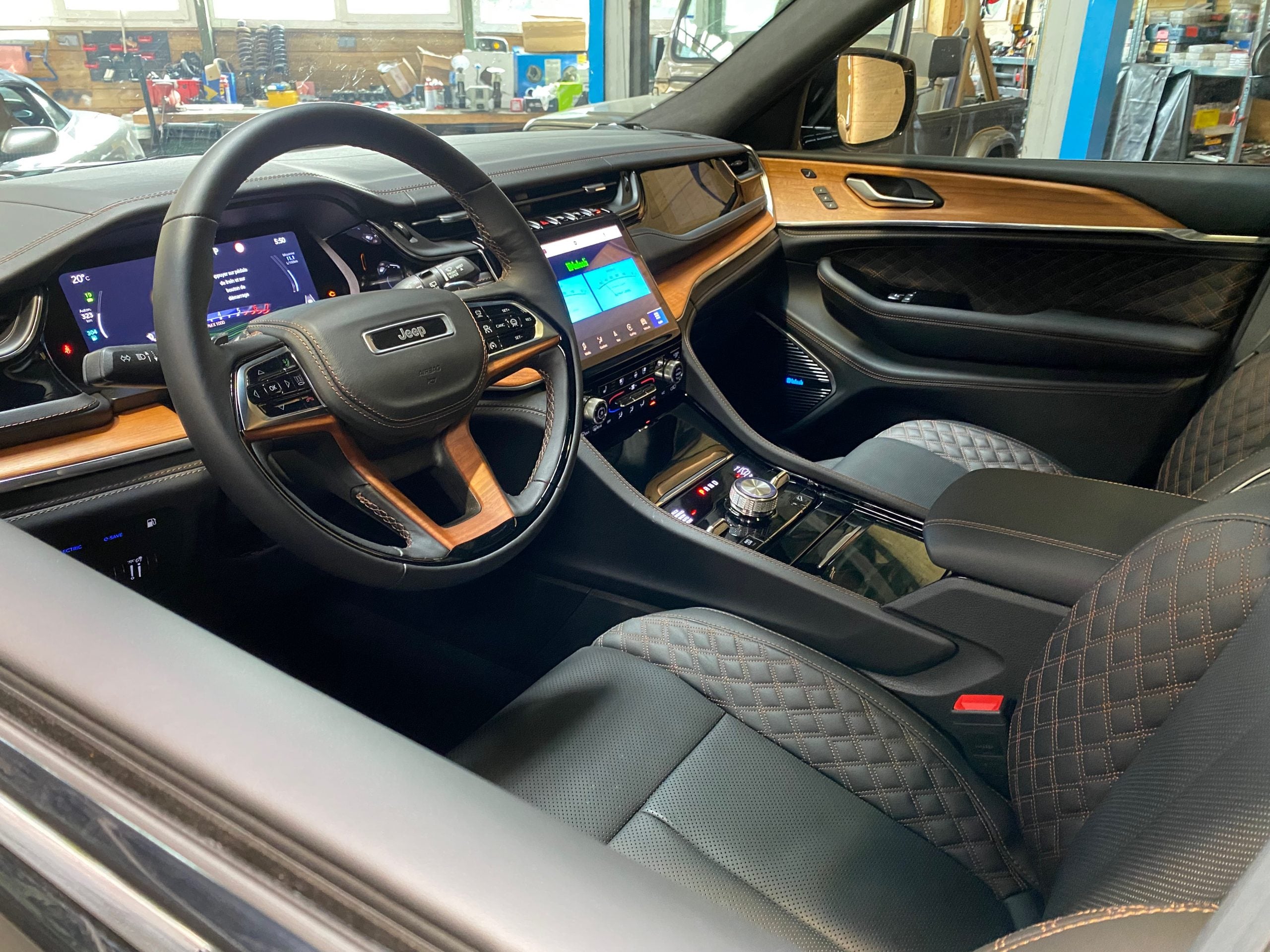 Jeep Grand Cherokee 4xe Exclusive Launch Edition