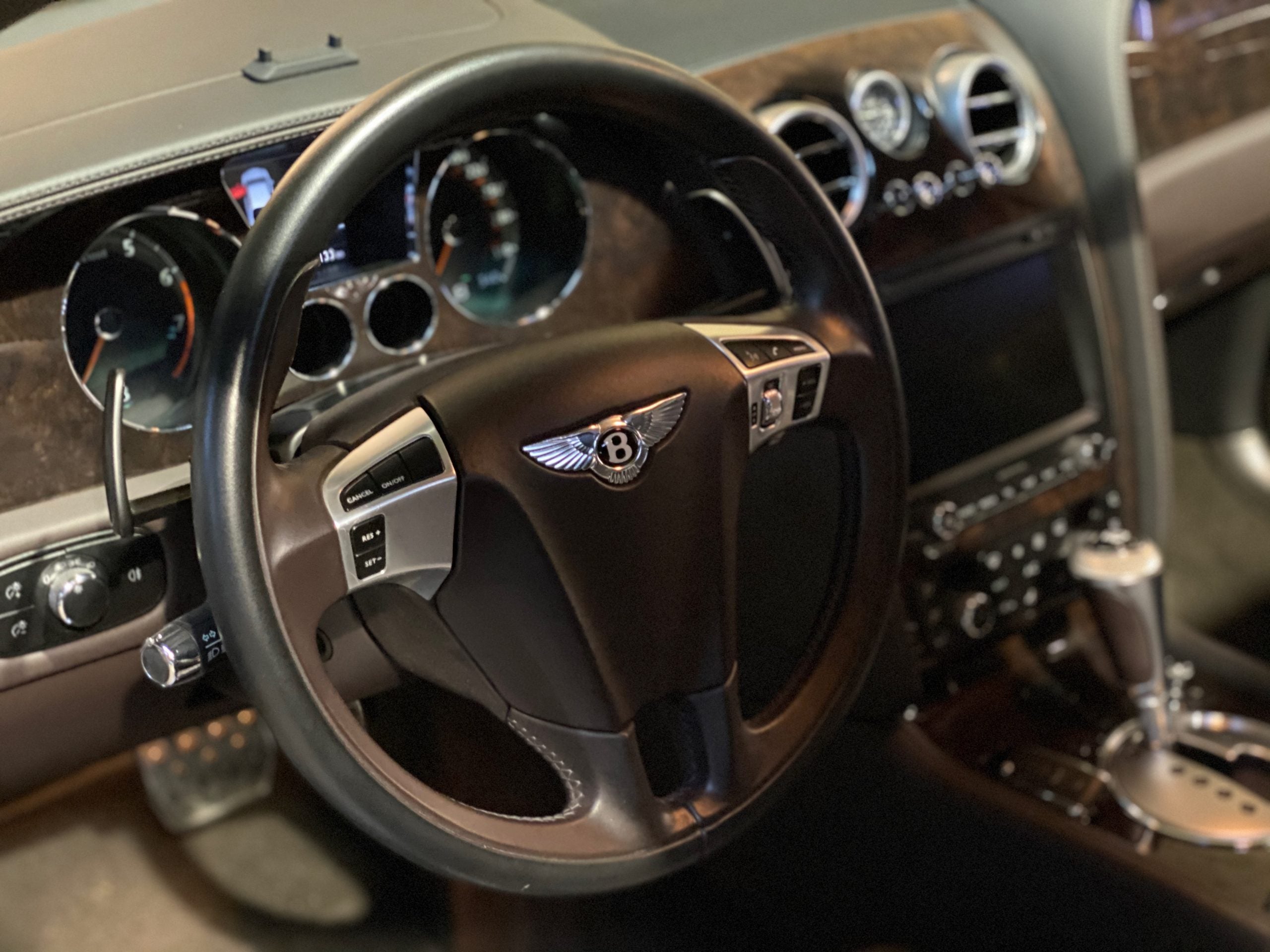 Bentley Continental Flying Spur Speed