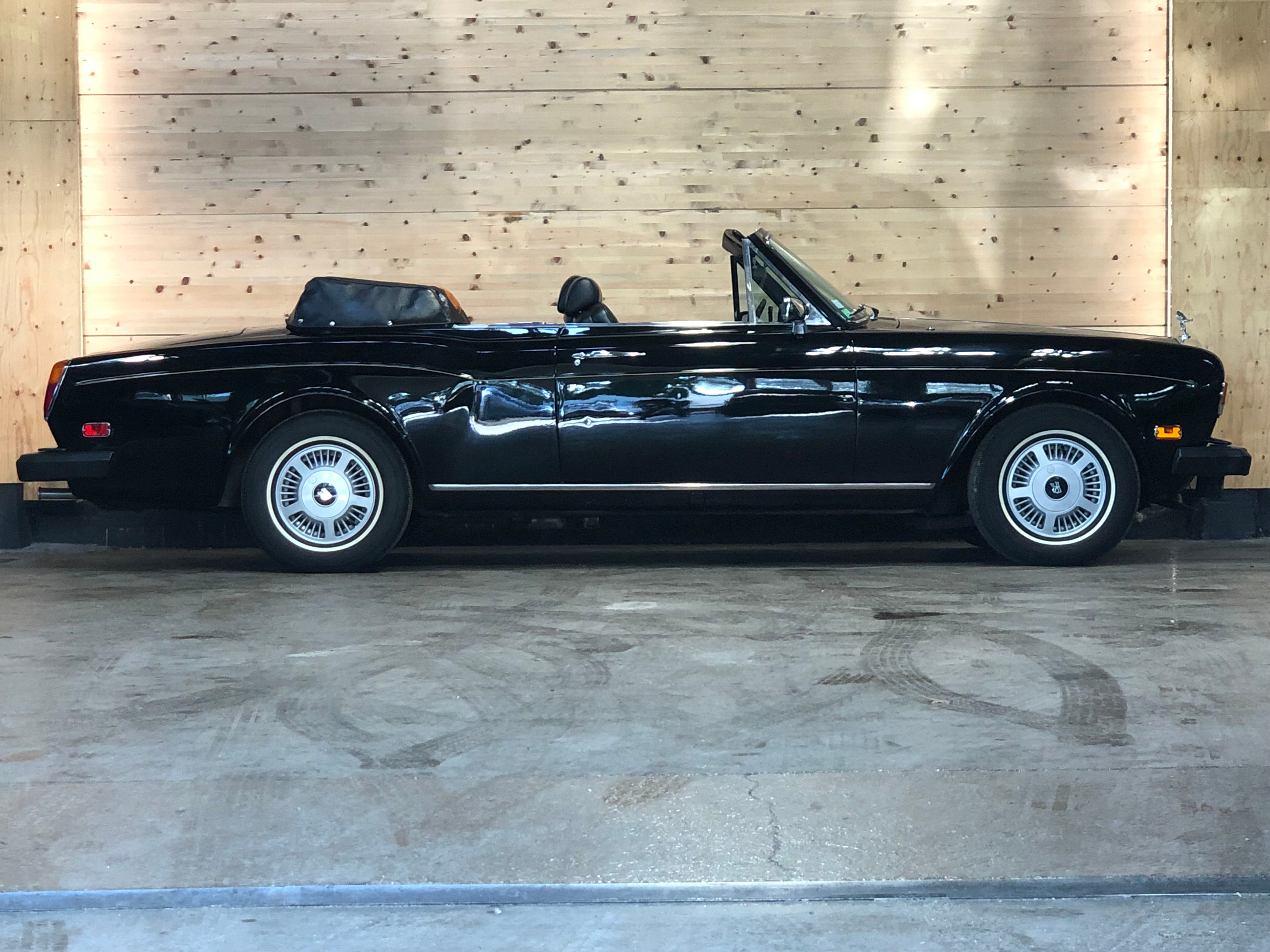 Rolls Royce Corniche