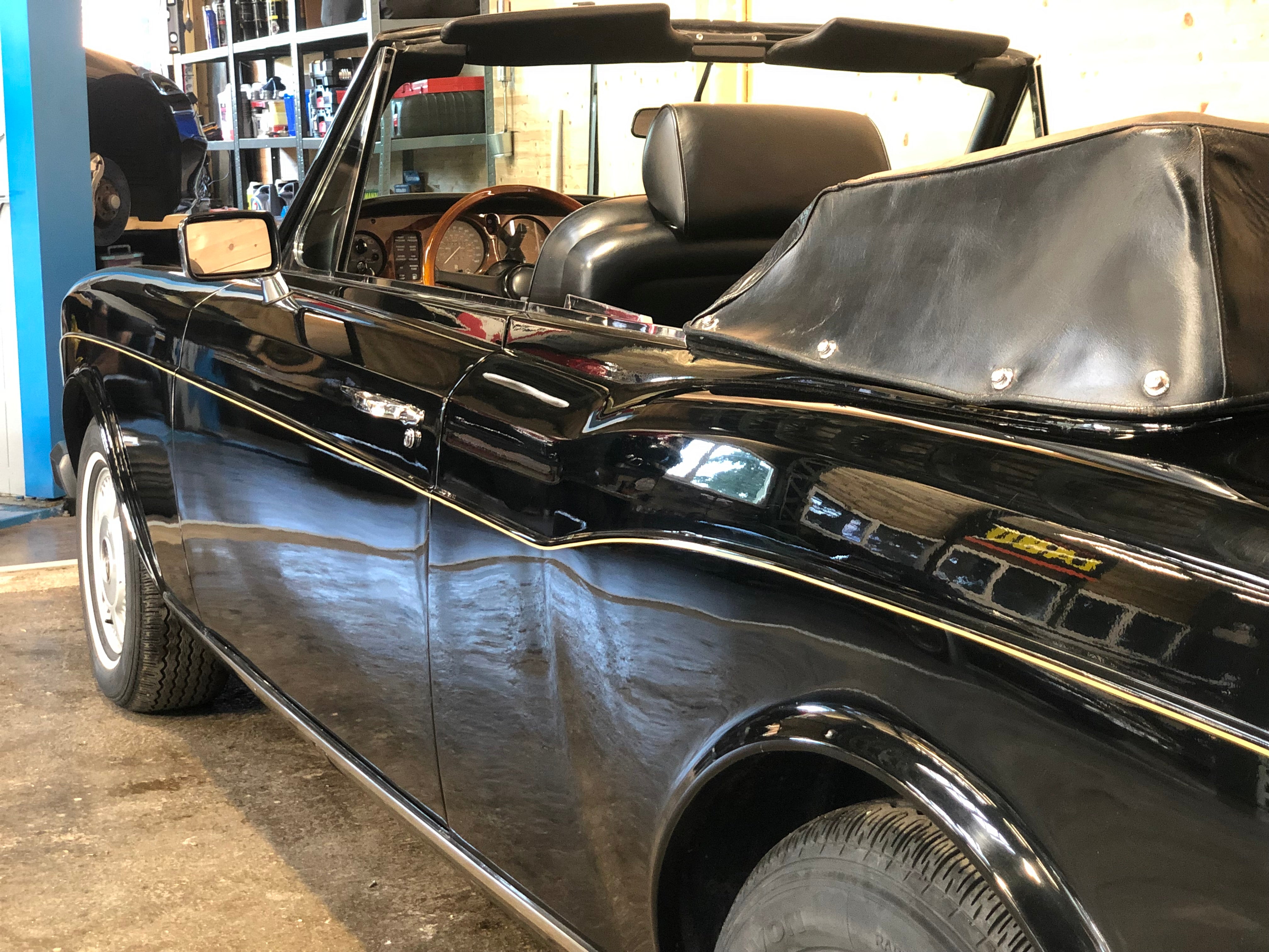 Rolls Royce Corniche