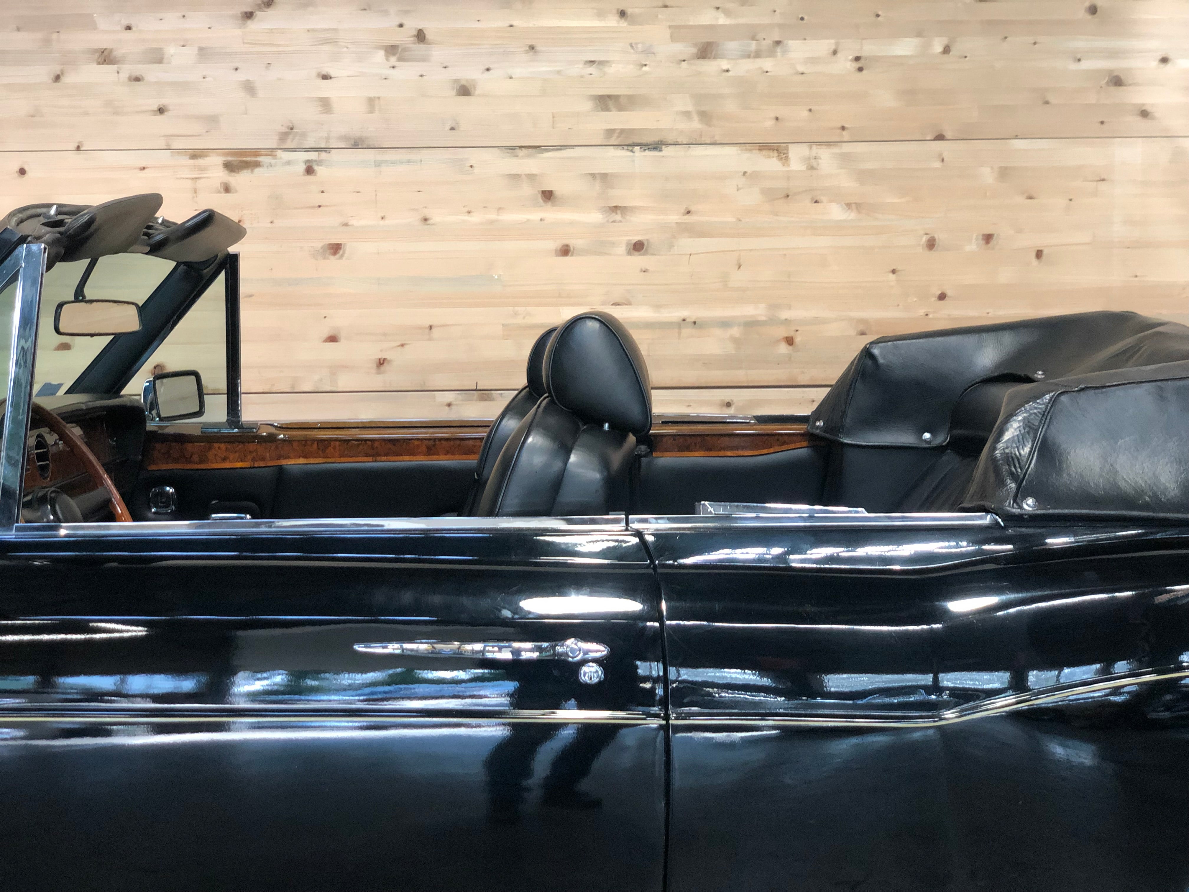 Rolls Royce Corniche
