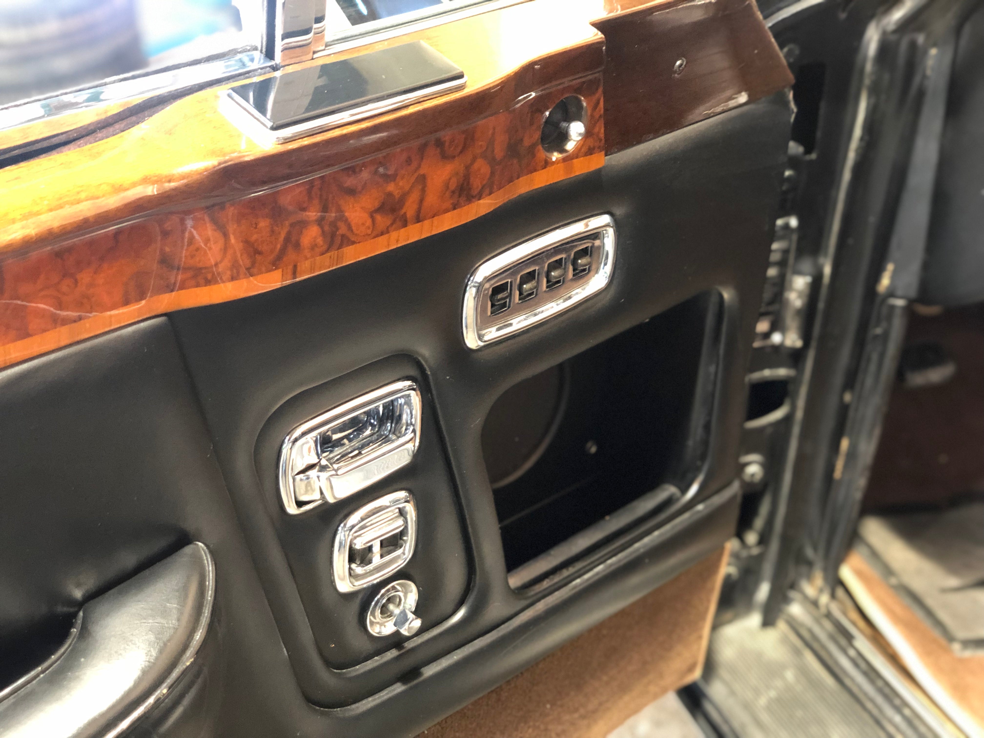 Rolls Royce Corniche