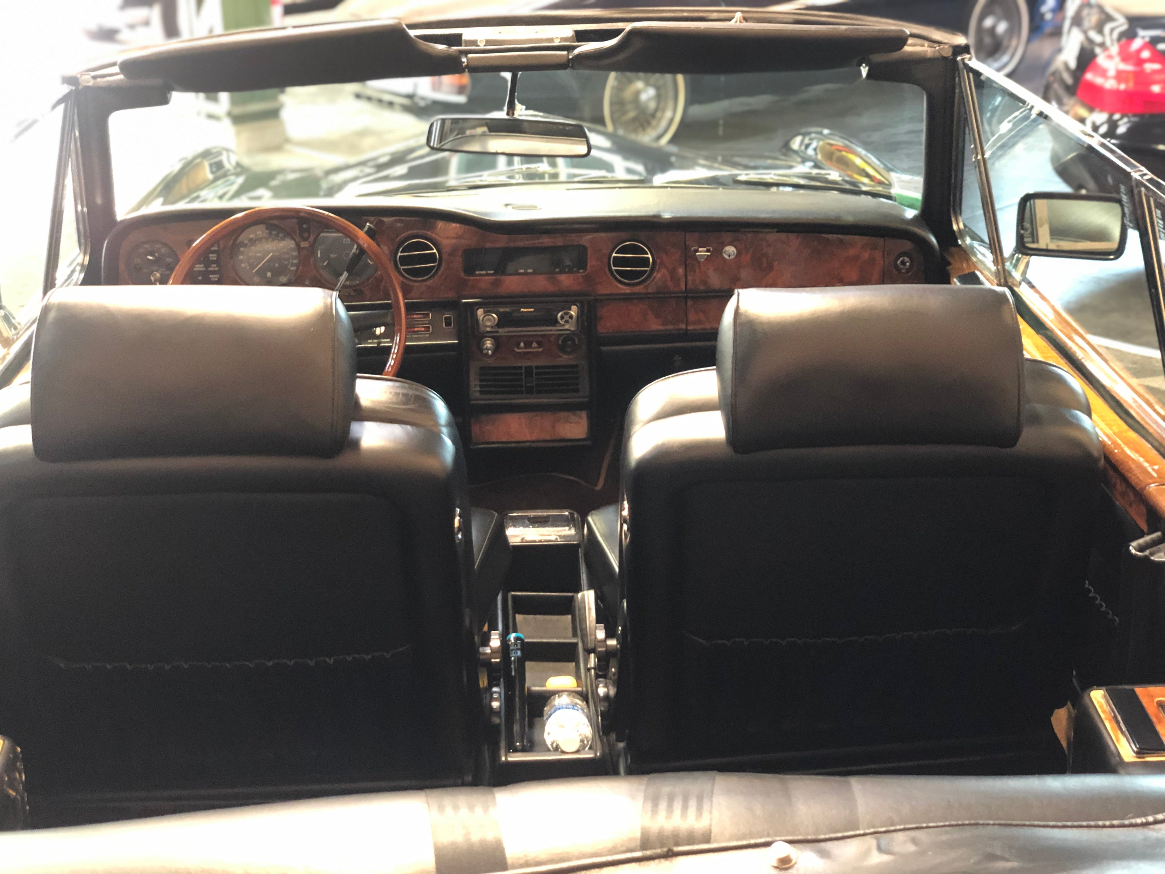 Rolls Royce Corniche